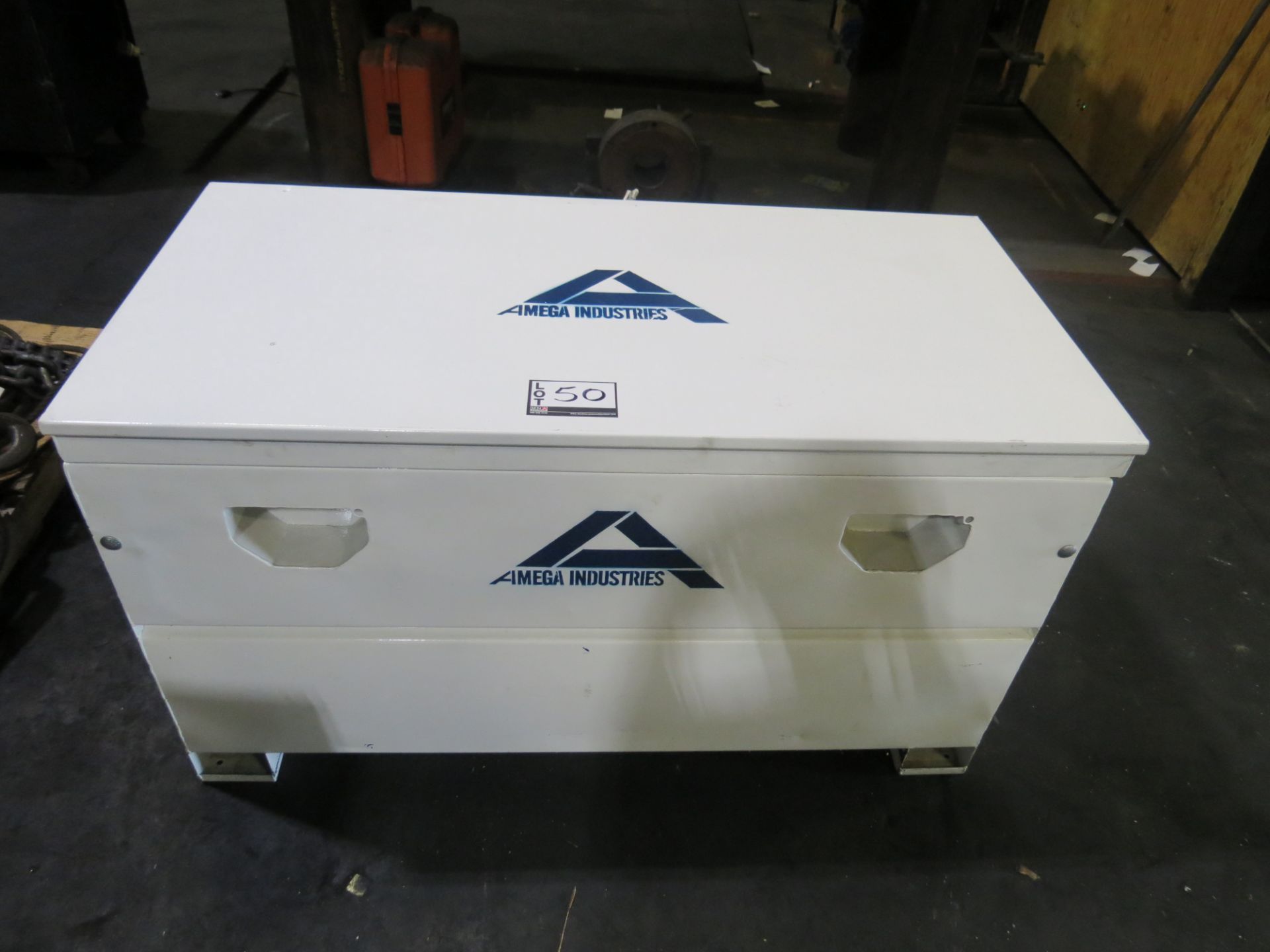 BETTER BUILT TOOL BOX