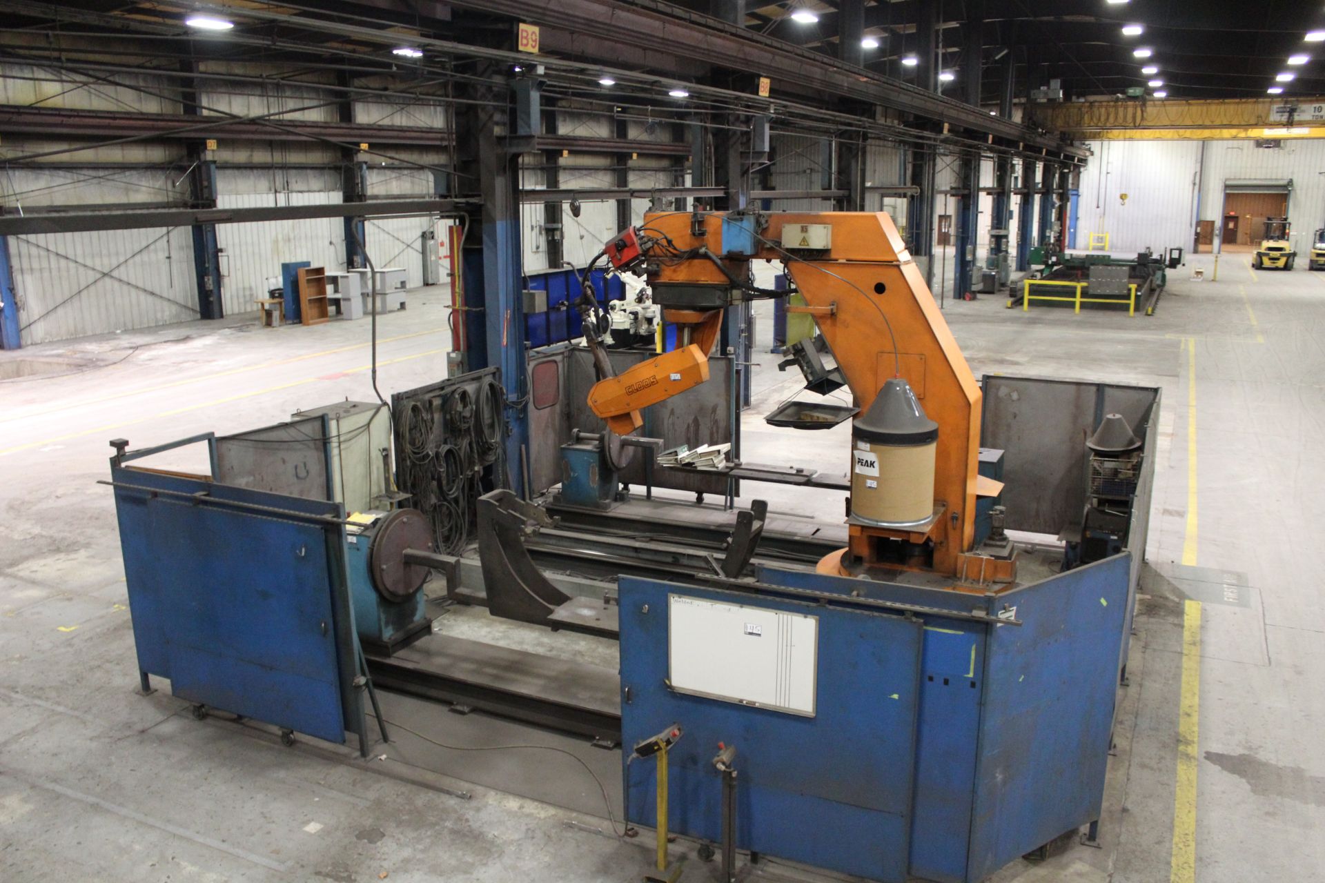 CLOOS ROMAT 310 ROBOTIC WELDING CELL NEW 2000 WITH SAFETY SENSORS S/N 7812285 - Image 6 of 14