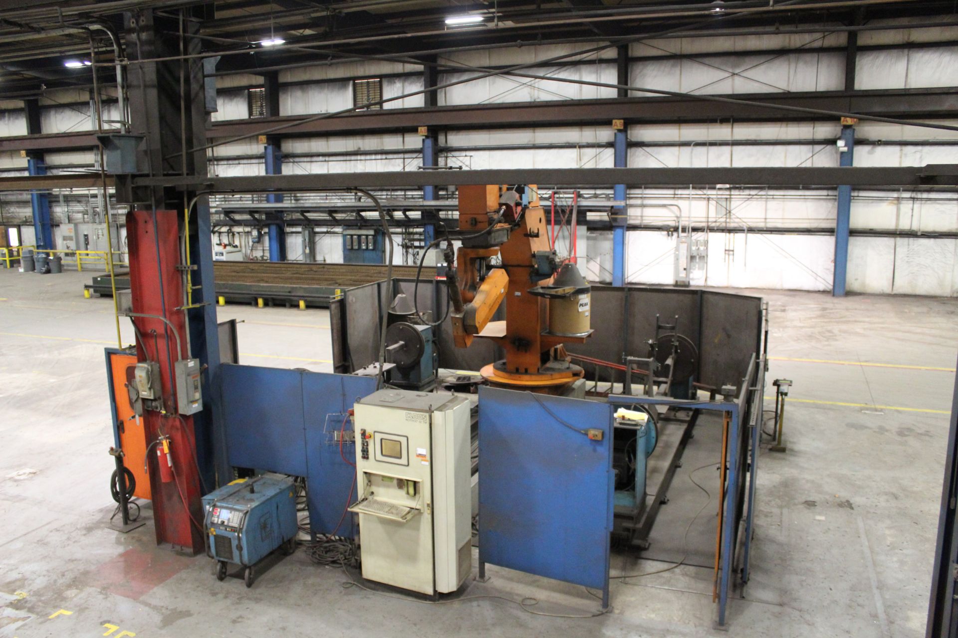 CLOOS ROMAT 310 ROBOTIC WELDING CELL NEW 2000 WITH SAFETY SENSORS S/N 7812285 - Image 8 of 14