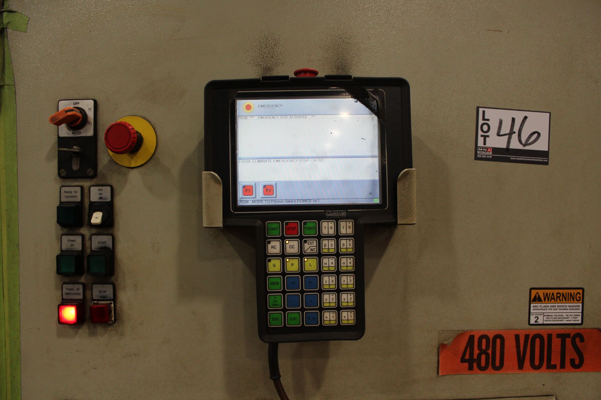 CLOOS ROMAT 320 ROBOTIC WELDING CELL NEW 2002 WITH SAFTEY SENSORS S/N 8363201 - Image 10 of 11
