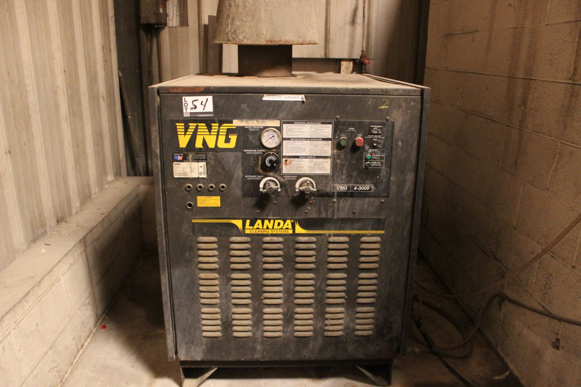 LANDA VNG4 POWER WASHING / PHOSPHATE CLEAN & RINSE POWER WASHER S/N P1006-148459