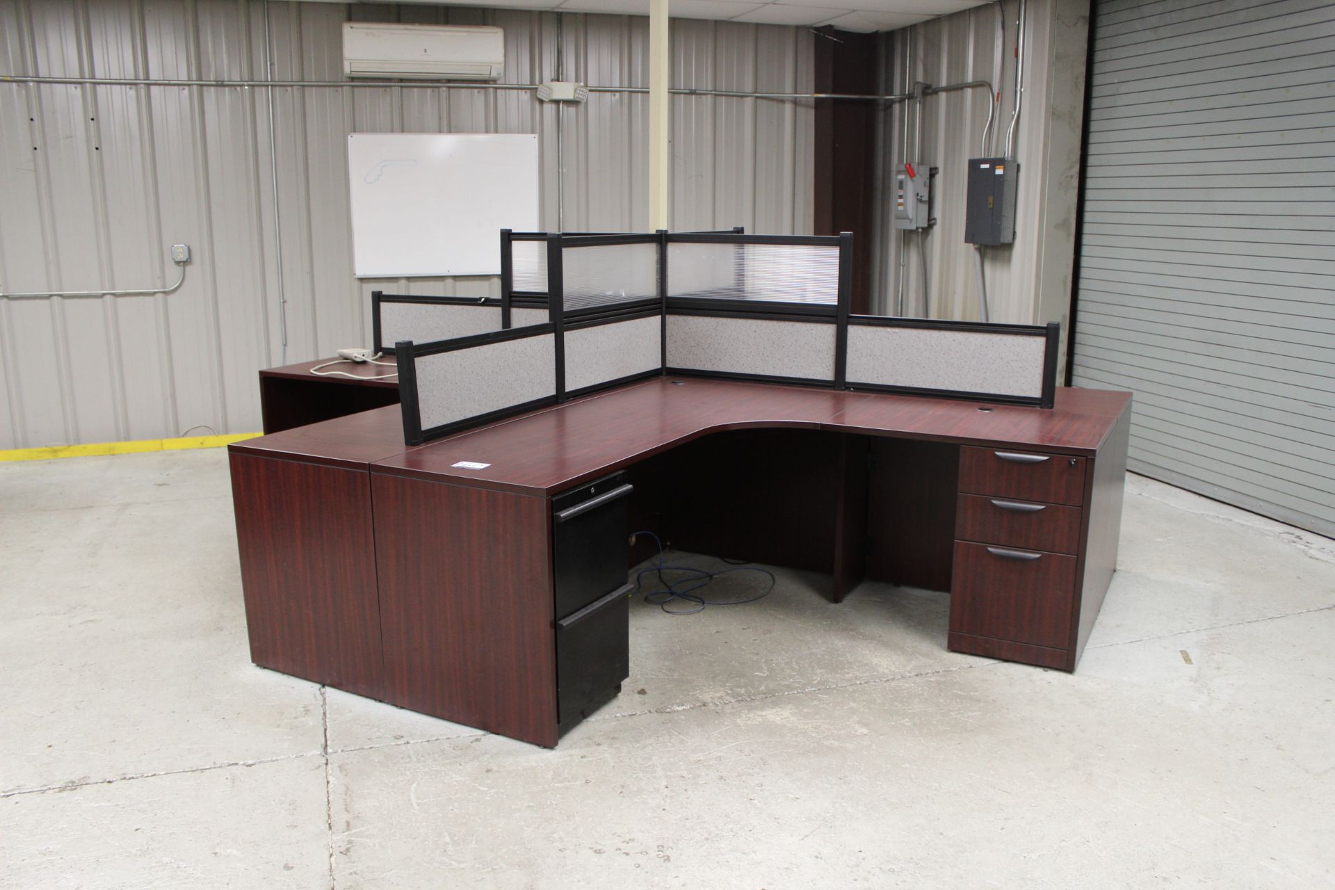 QUAD-STATION WORK DESK