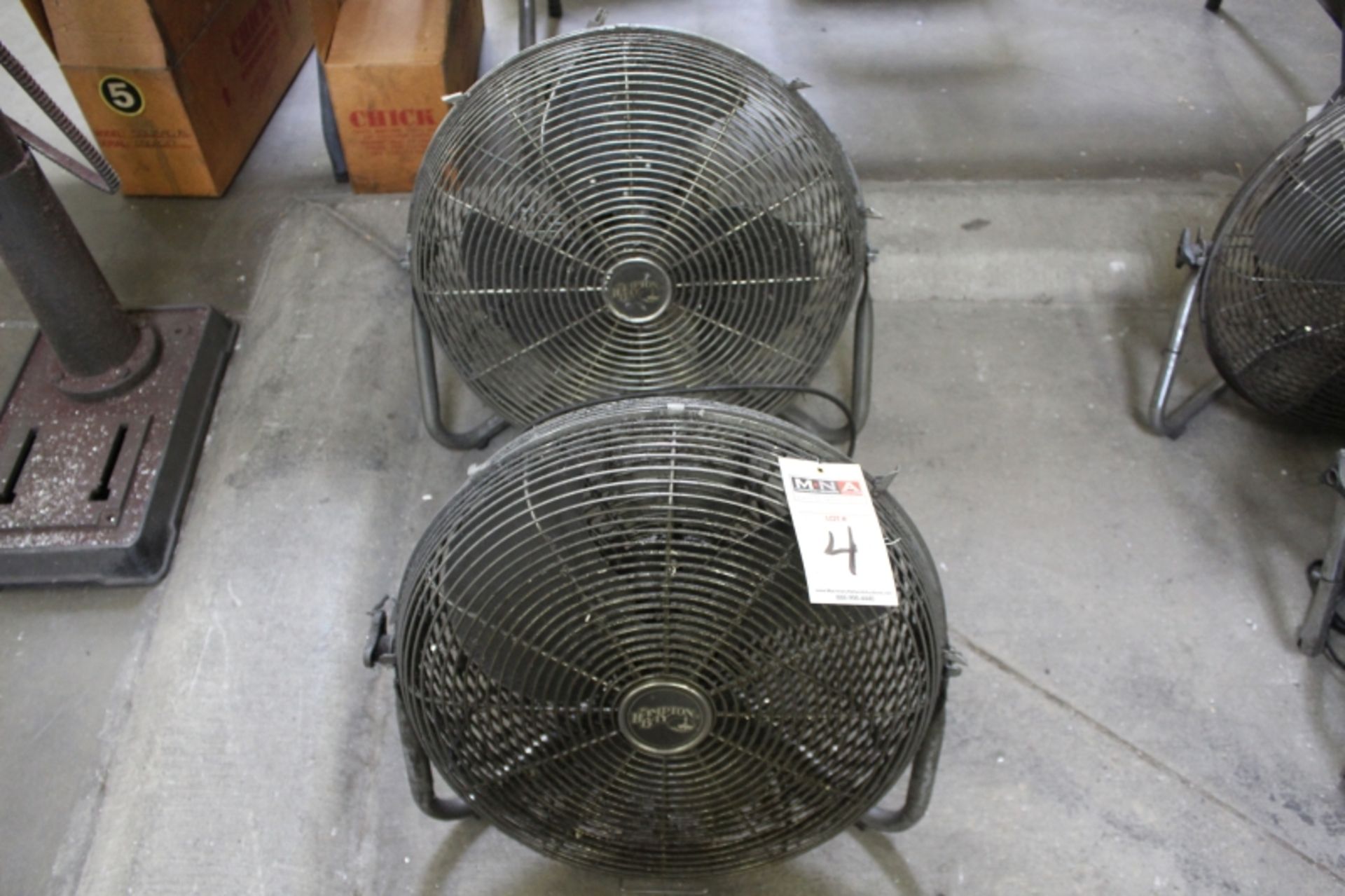 Hampton 18'' Fans