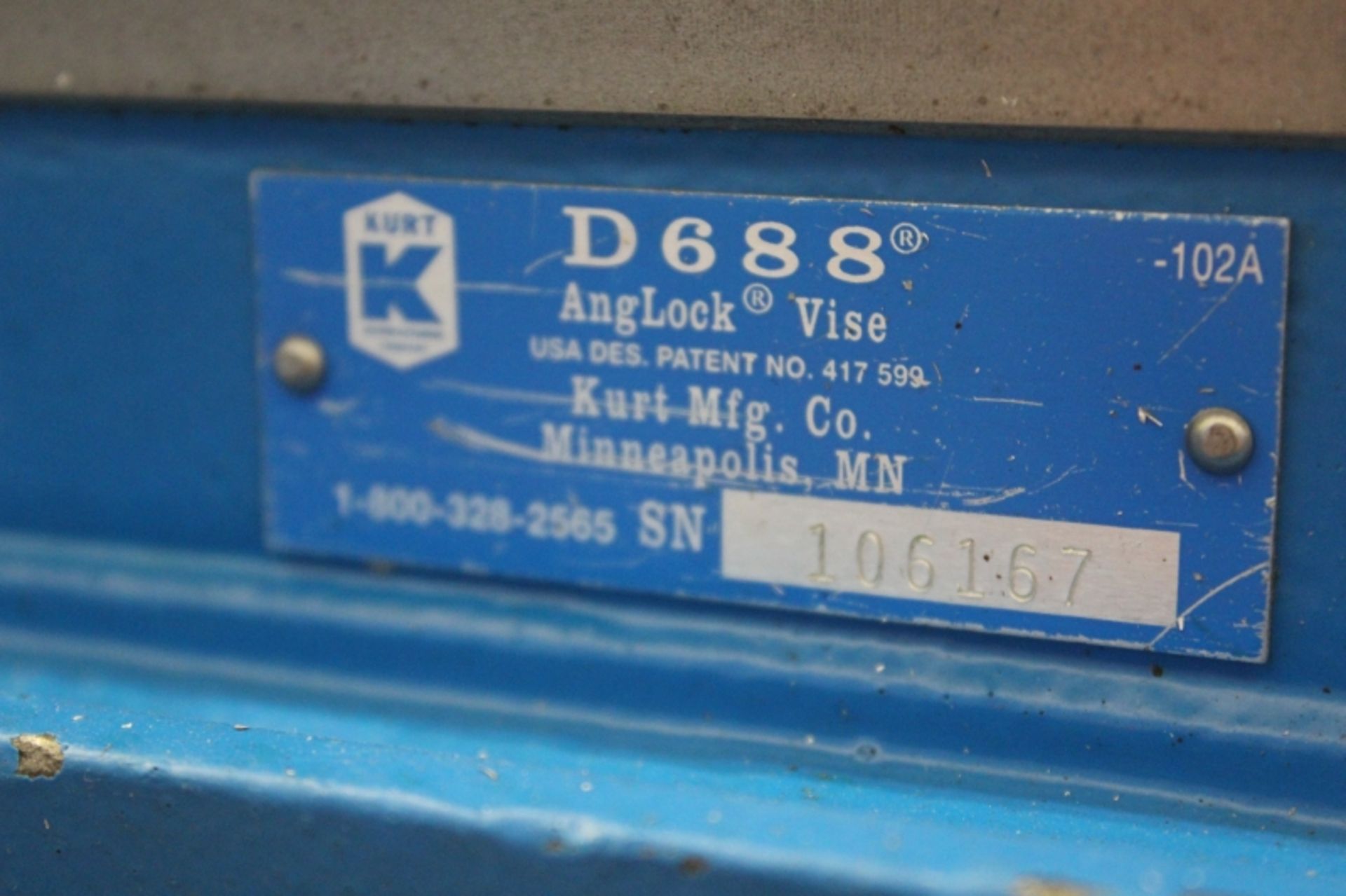 Kurt 6'' D-688 Mill Vise S/N 106167 - Image 4 of 4