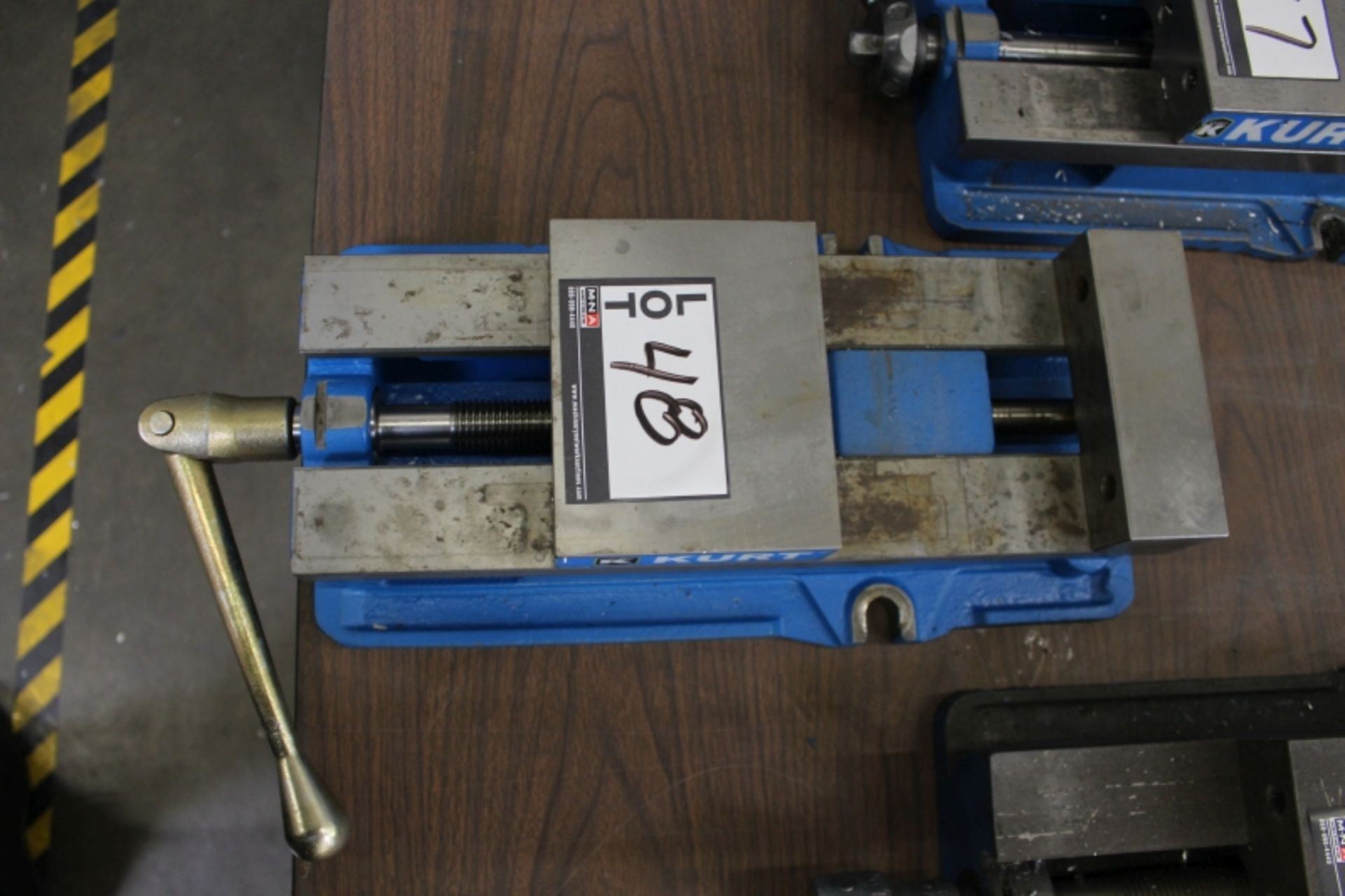 Kurt 6'' D-688 Mill Vise S/N 106167 - Image 3 of 4