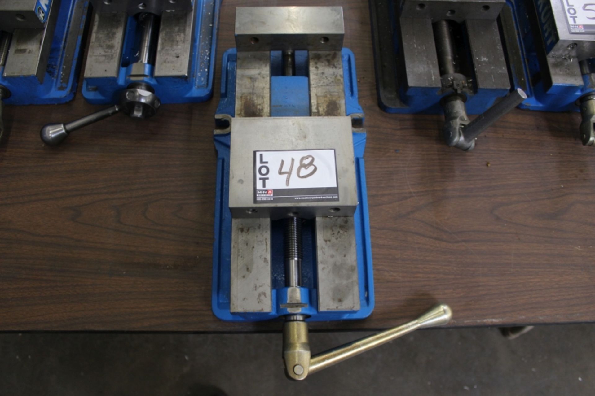 Kurt 6'' D-688 Mill Vise S/N 106167