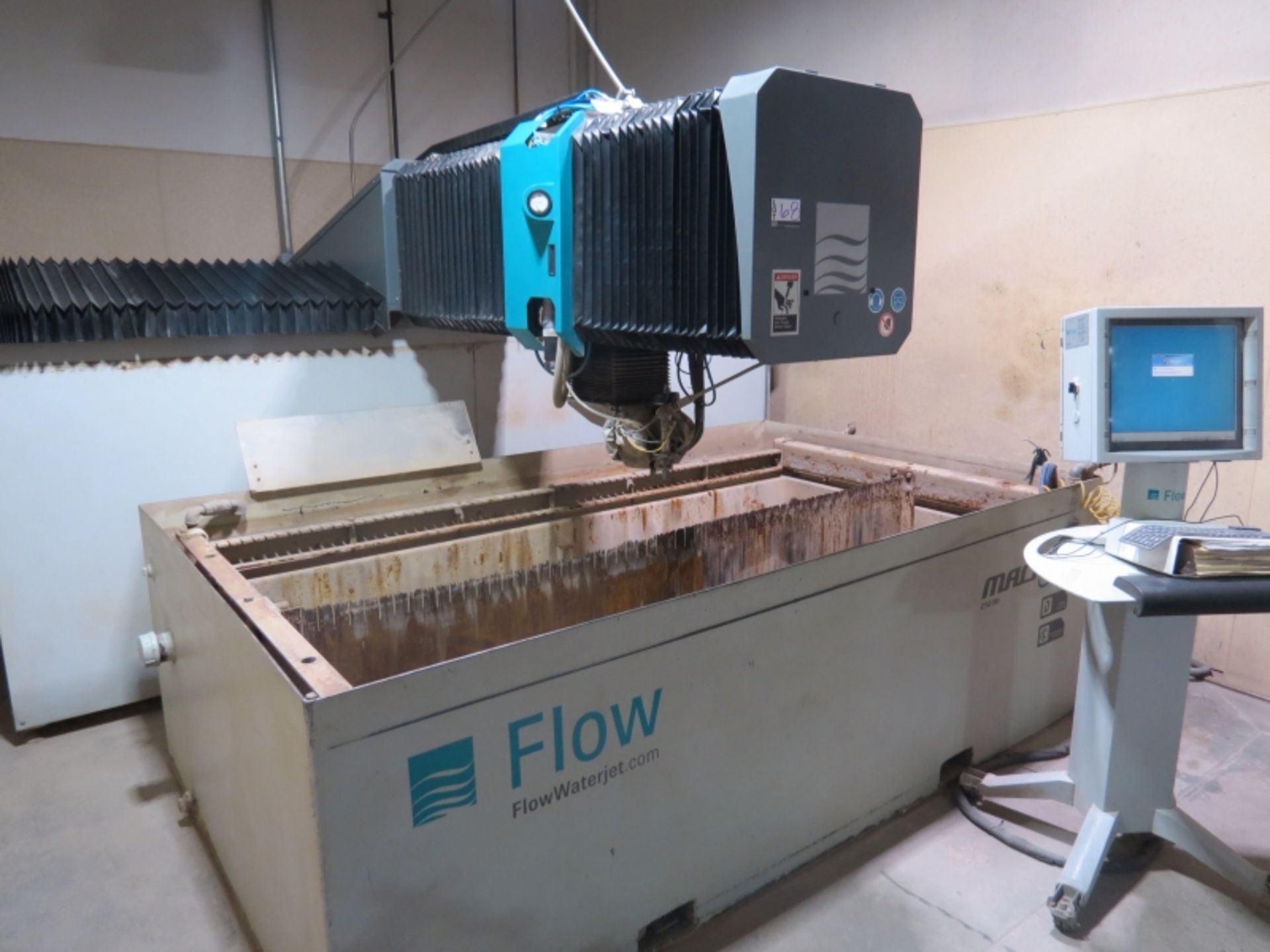 Flow Mach 3 Water Jet, 4’ x 8’ table, Dynamic head, 87K PSI intensifier, New 2011 - Image 5 of 11