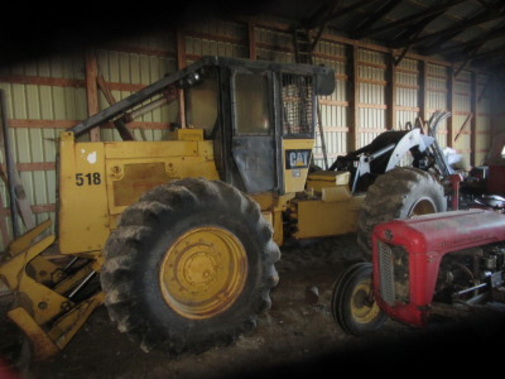 CAT 518 Grapple Skidder