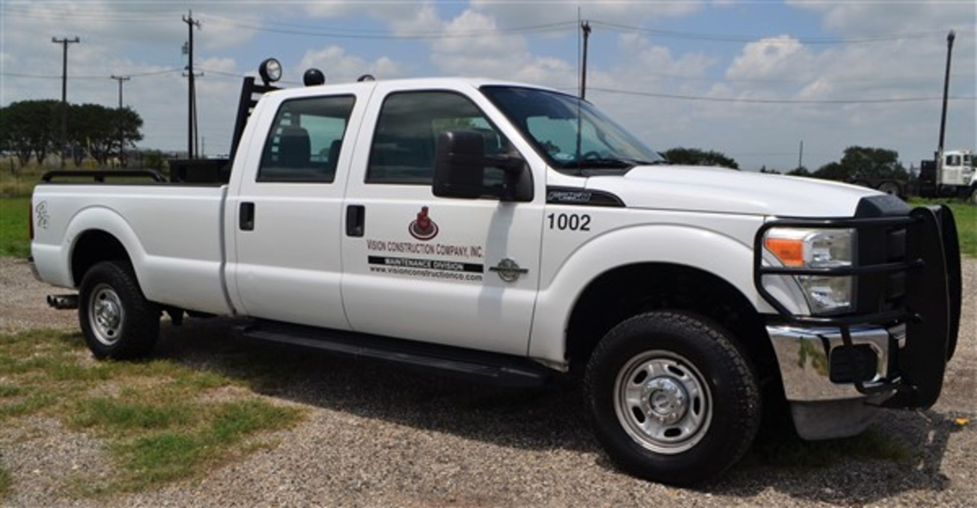 2011 Ford F250 - Image 2 of 19