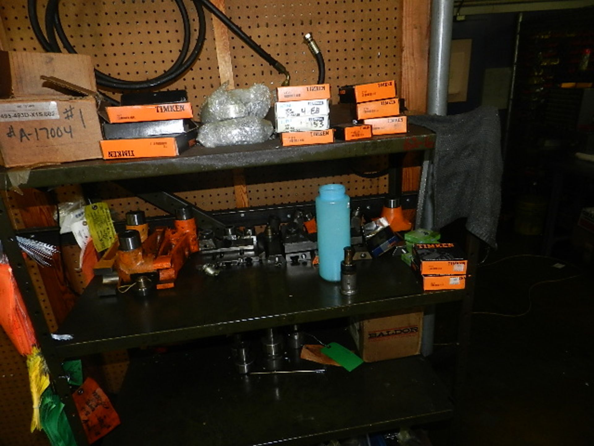 METAL SHELF WITH ASSORTED CONTENTS - BEARINGS, TOOLING PARTS, SPROCKETS, AND MORE (A) - Image 2 of 7