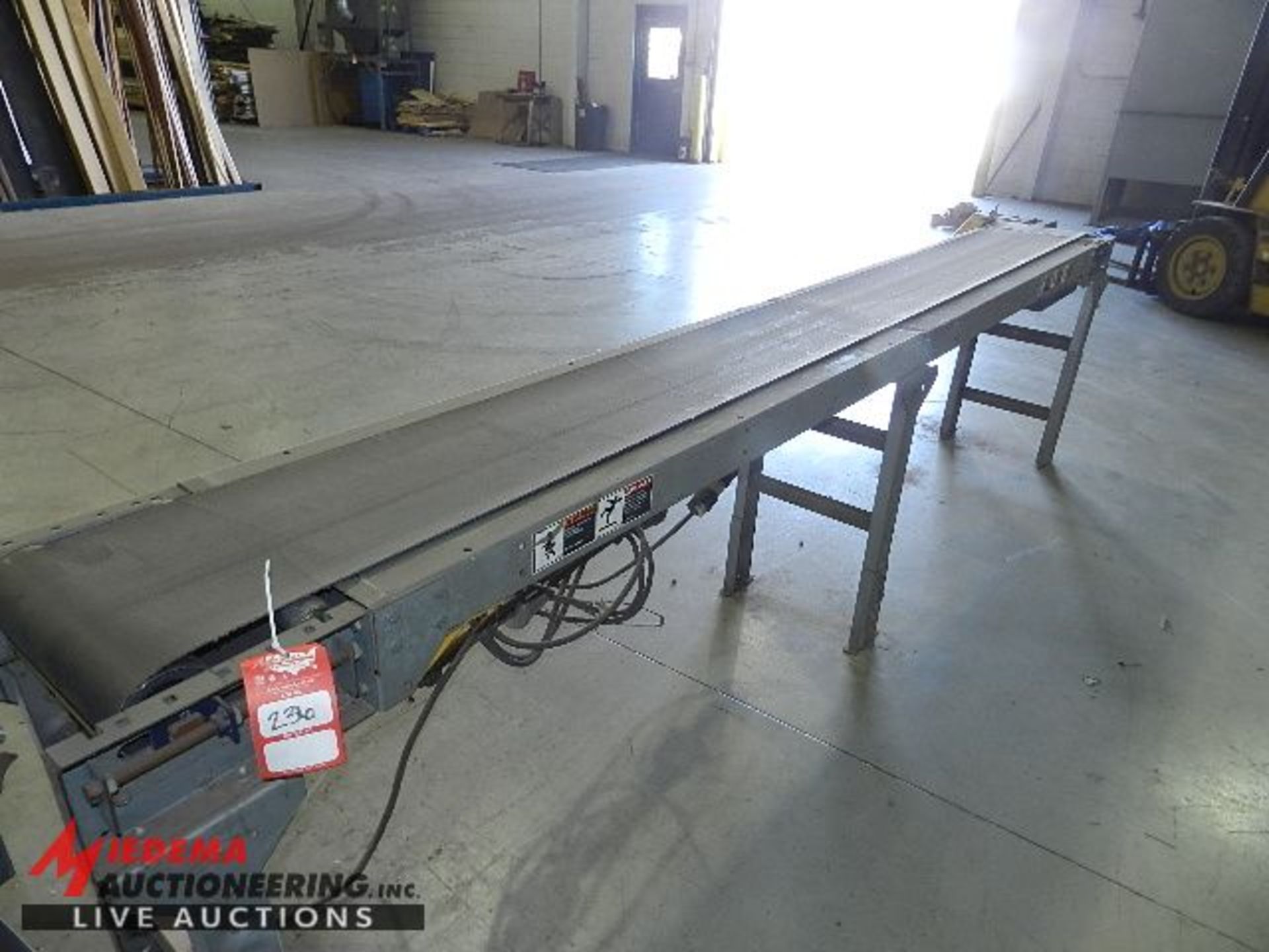 POWERED CONVEYOR TABLE WITH 12" RUBBER BELT, APPROX 12' LONG