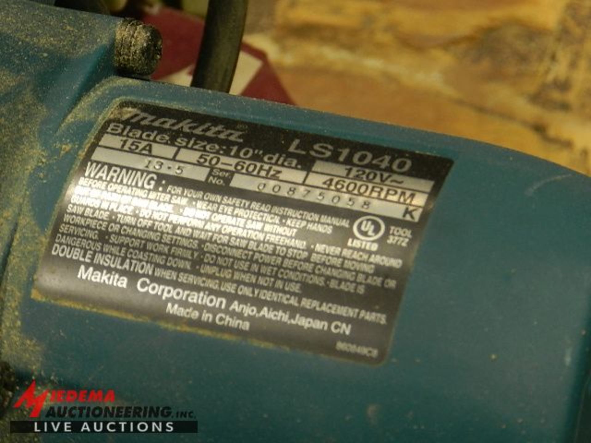 MAKITA LS1040 10" CHOP SAW - Image 2 of 2