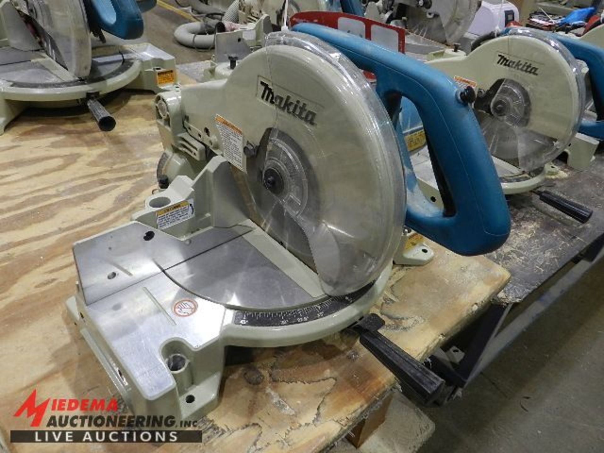 MAKITA LS1040 10" CHOP SAW