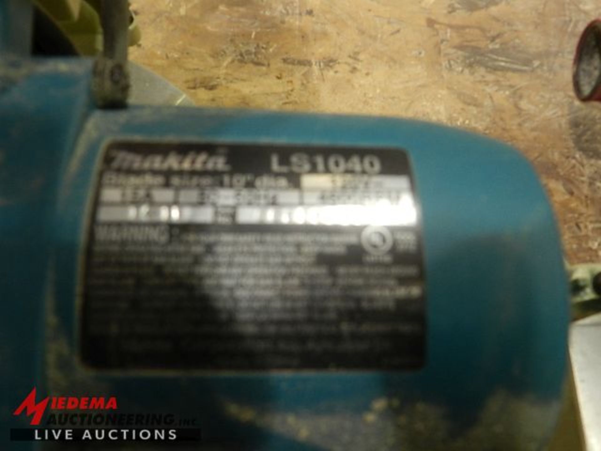 MAKITA LS1040 10" CHOP SAW - Image 2 of 2