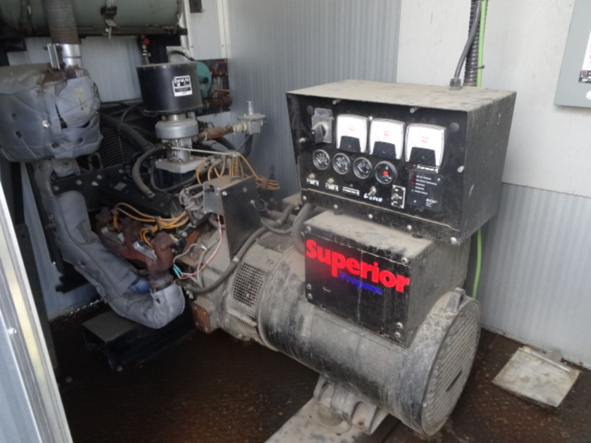 GM 5.7 l 8 Cyl. Engine, 65 KW Generator , 16,210 Hrs Showing - Image 3 of 7