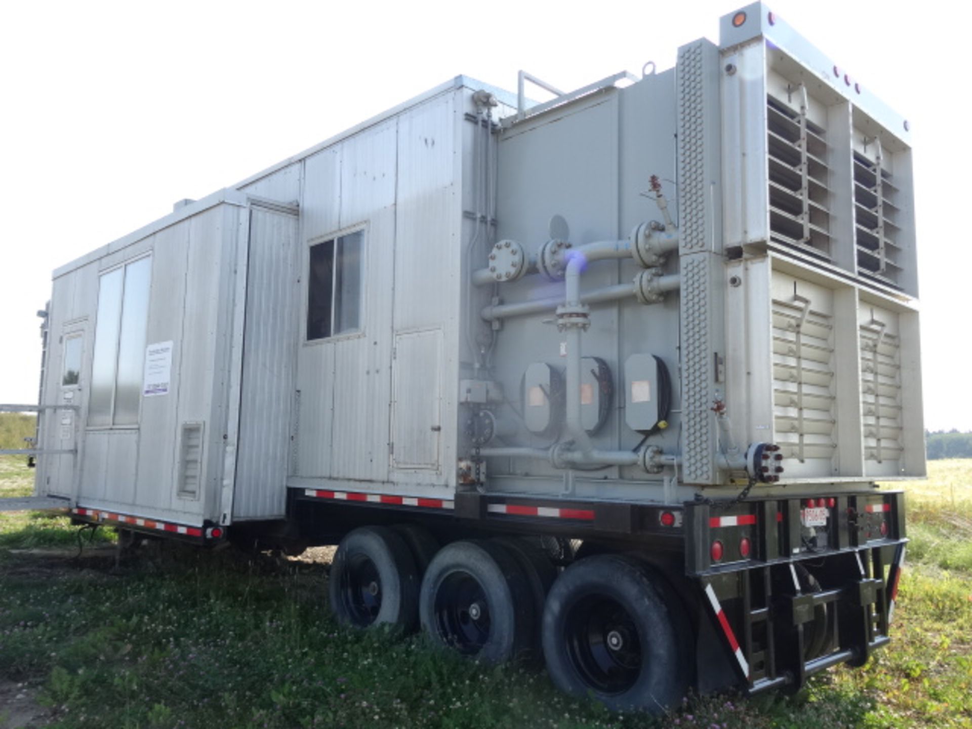 2000 Enerflex Tri Axle Portable Compressor, Waukesha 3521GS1 Engine, 738HP, Dresser Rand - Image 3 of 30