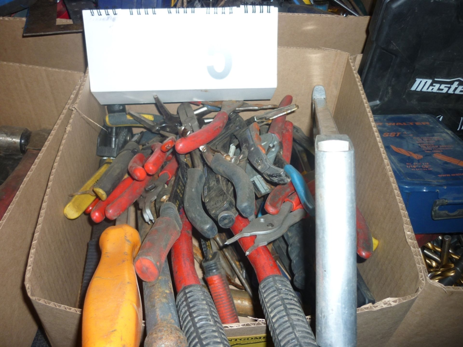 L/O ASSORTED PLIERS & MISC. TOOLS