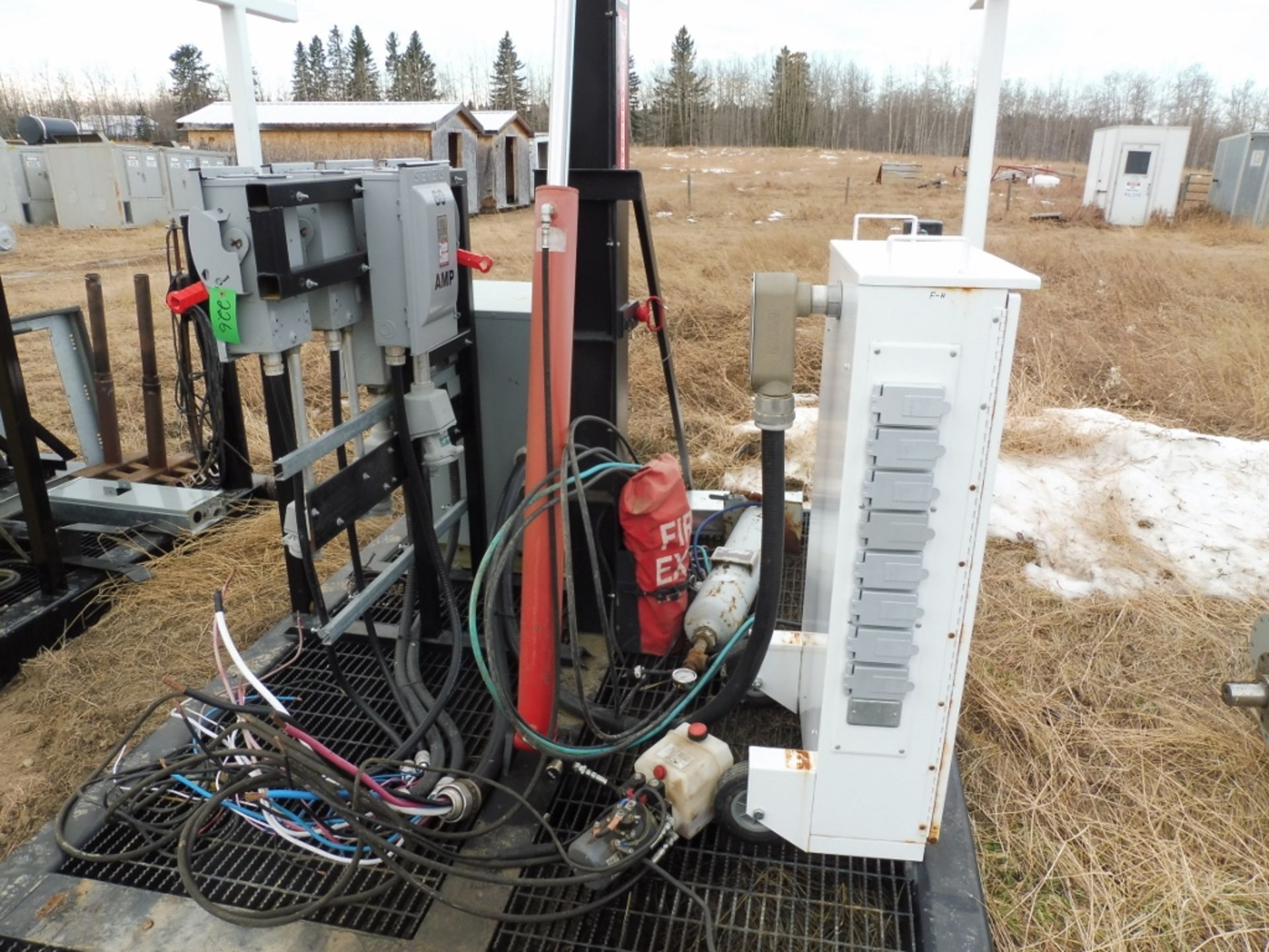 Light Tower - Skid Mount, Marathon 125 KW AC Generator, HPS 75 KW 3 Phase Transformer, Switch - Image 3 of 4