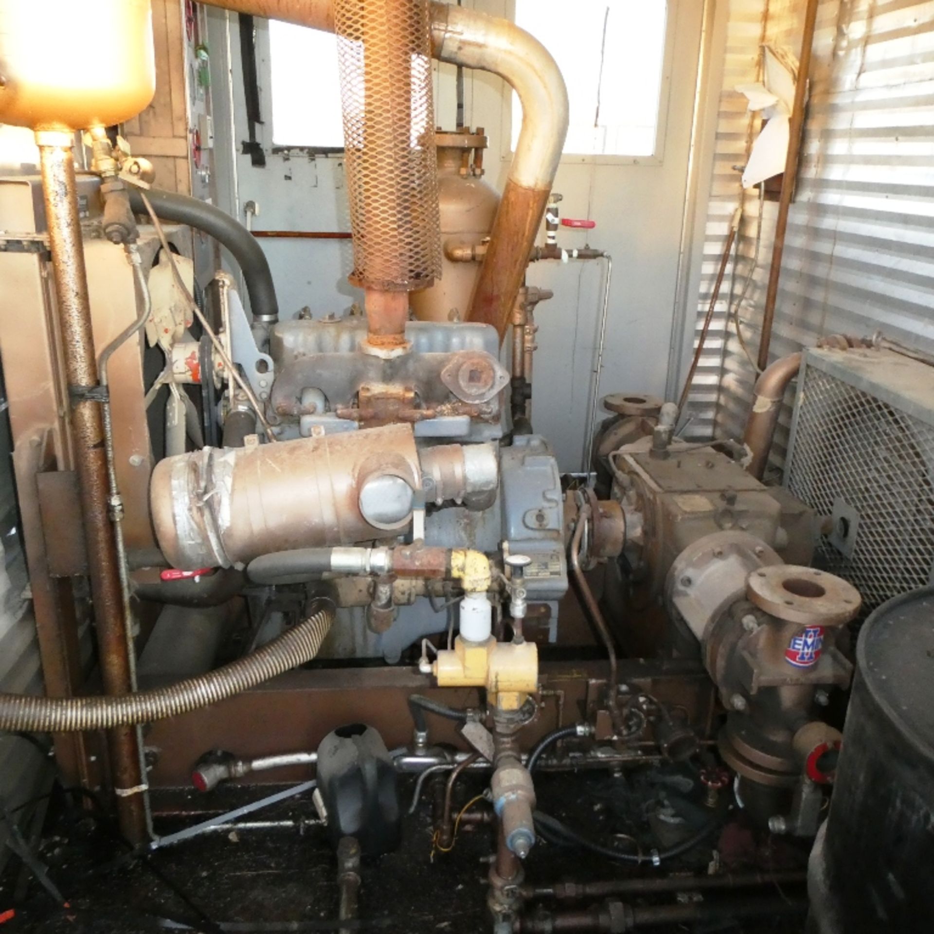 Waukesha VRG220 Engine, Gemini Model MPC Compressor, 1800 RPM, 3" Stroke, Enclosed in 7' x 10' - Image 2 of 2