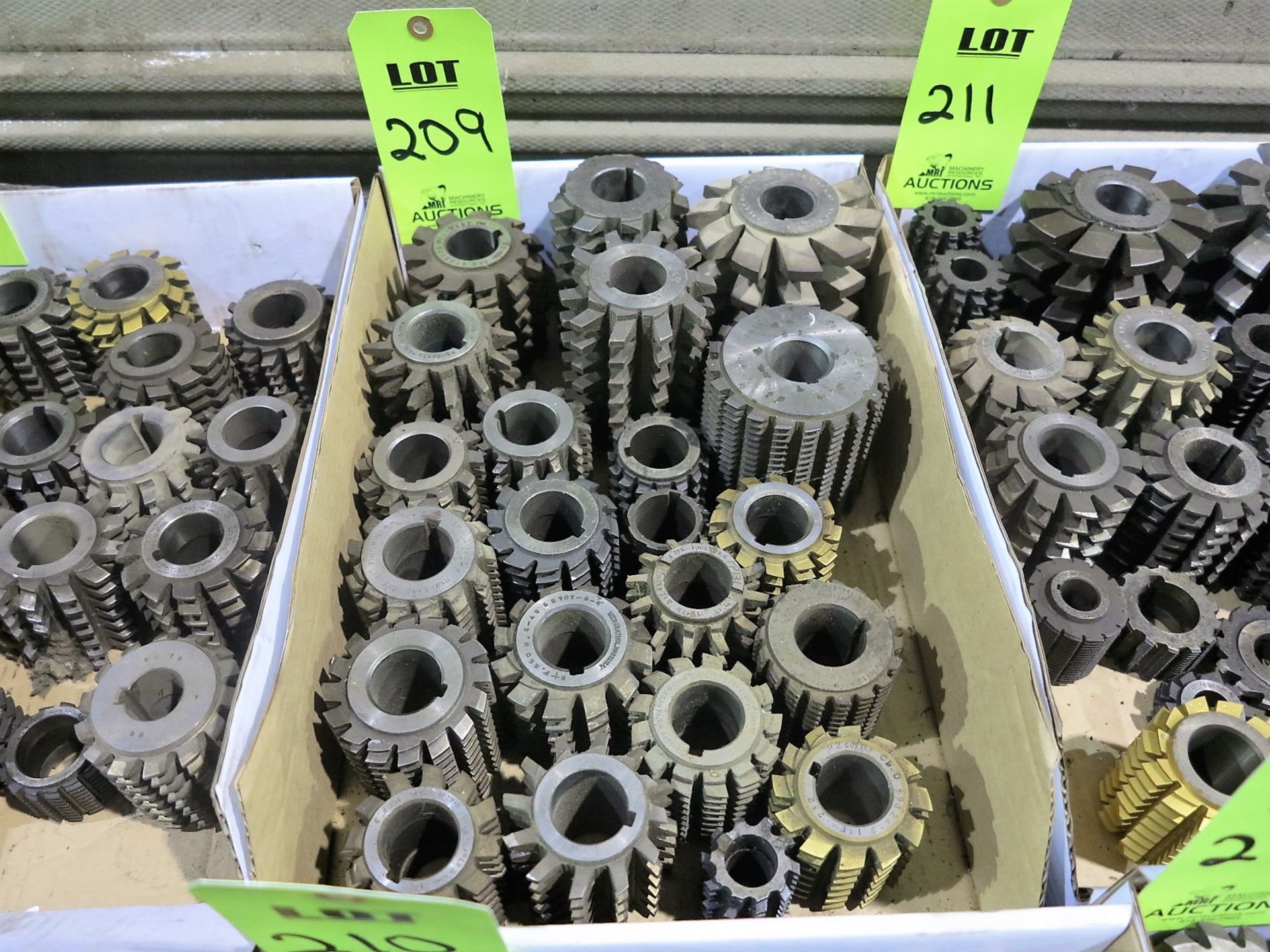 LOT OF HOBBER CUTTERS