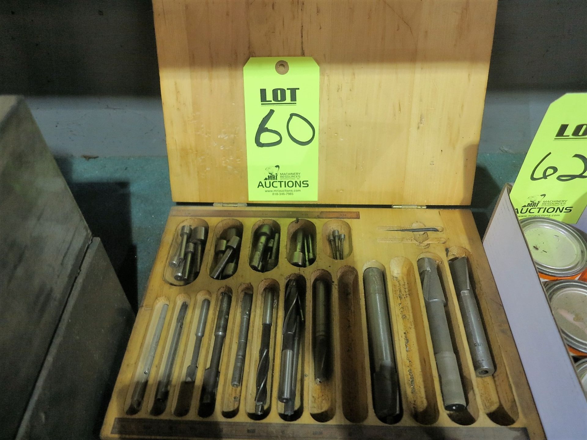 SET OF COUNTER BORE TOOLS