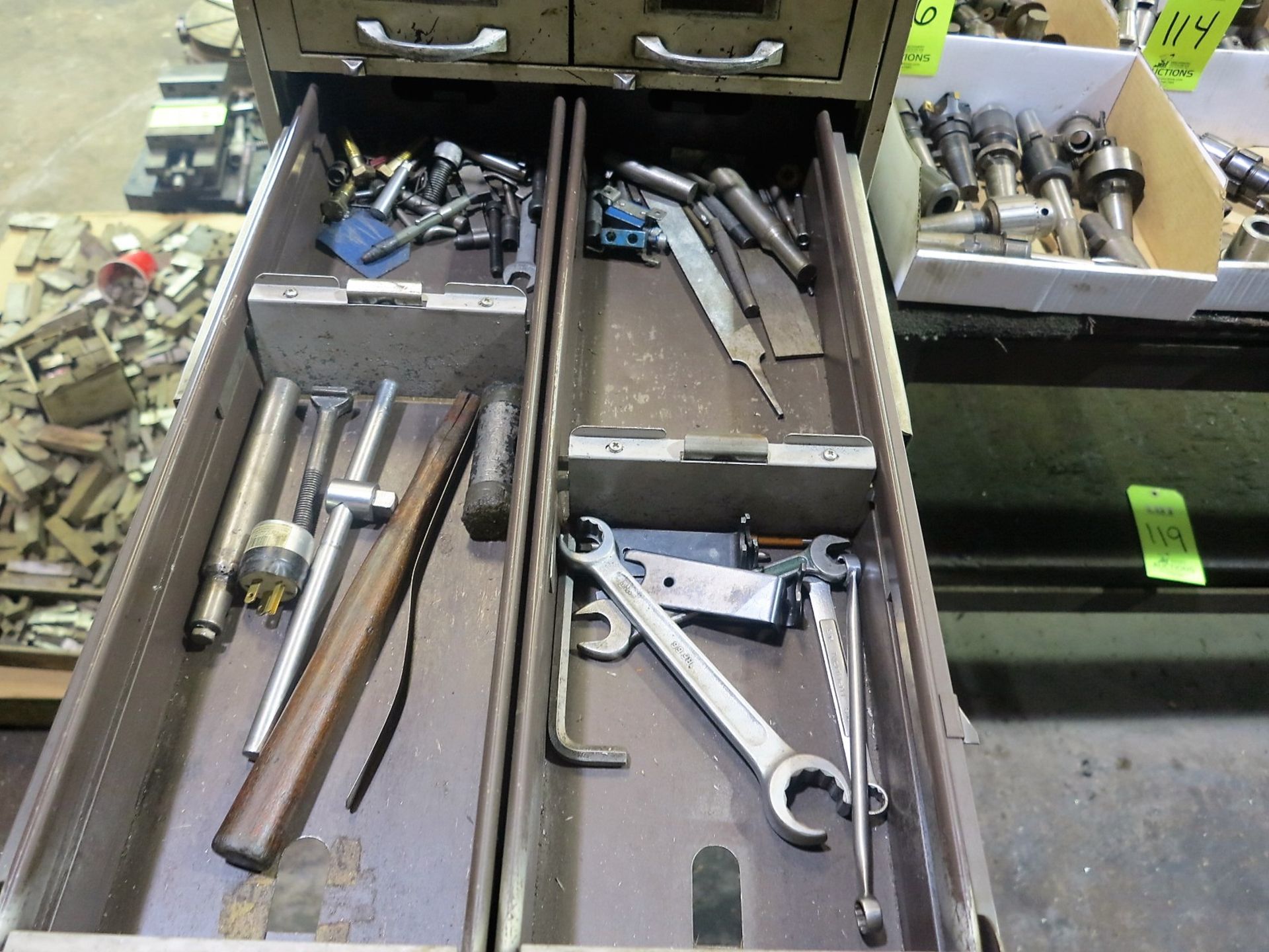 12 DRAWER PARTS CABINET W/ ENDMILLS, ALLENS, TAPS-DIES, AND RELATED ITEMS - Image 3 of 8