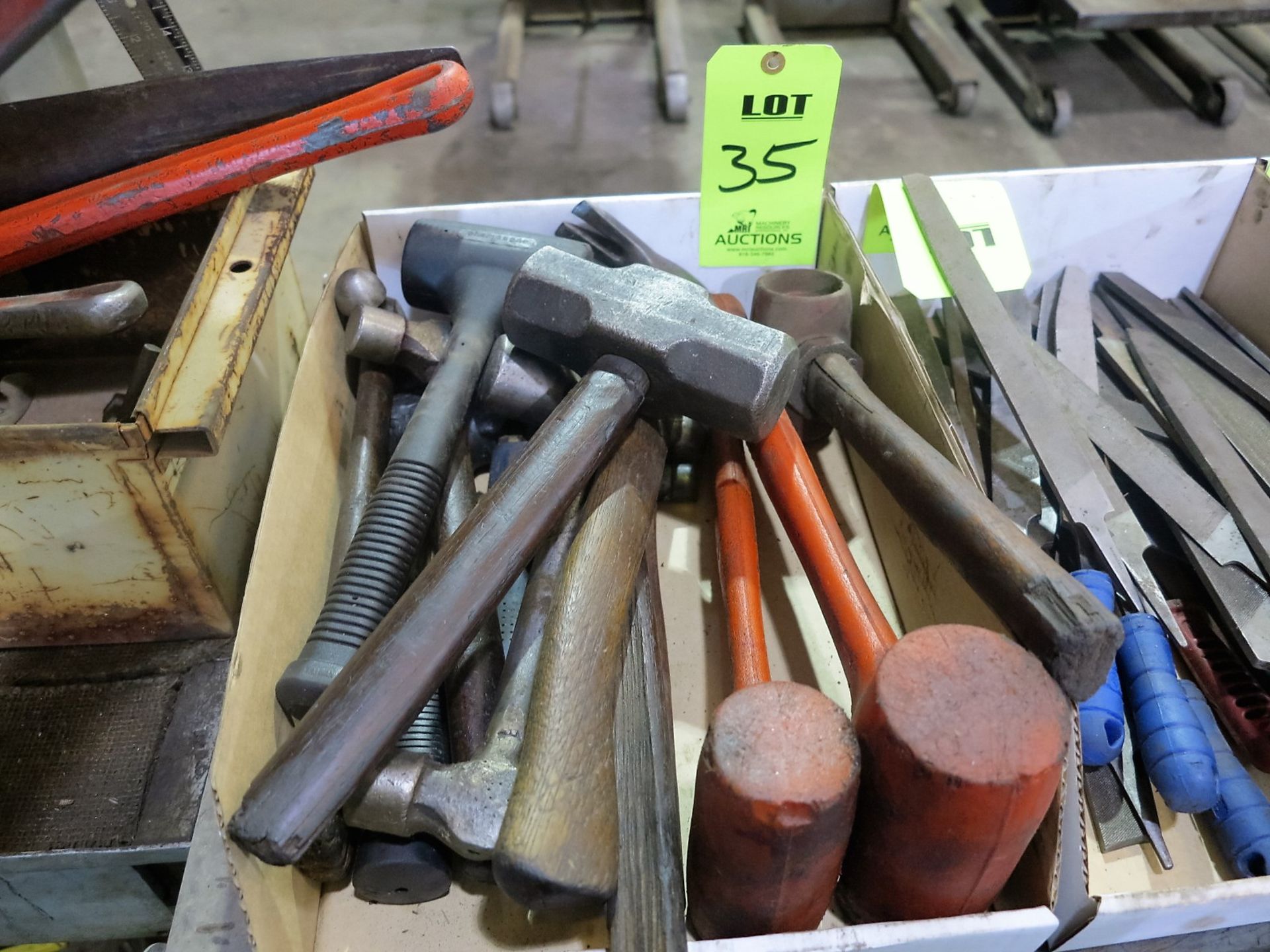 LOT OF ASSORTED HAMMERS