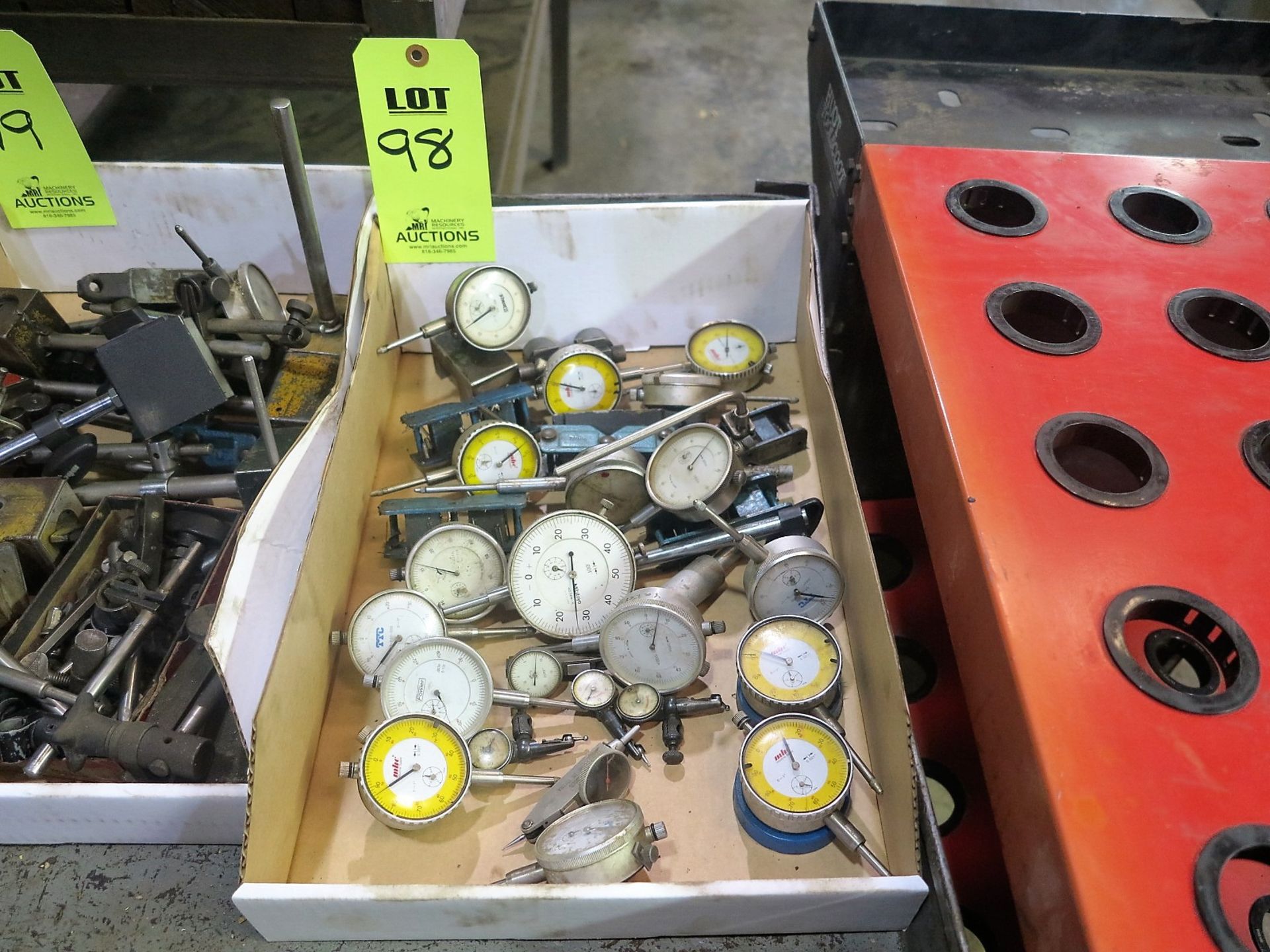 LOT OF DIAL INDICATORS