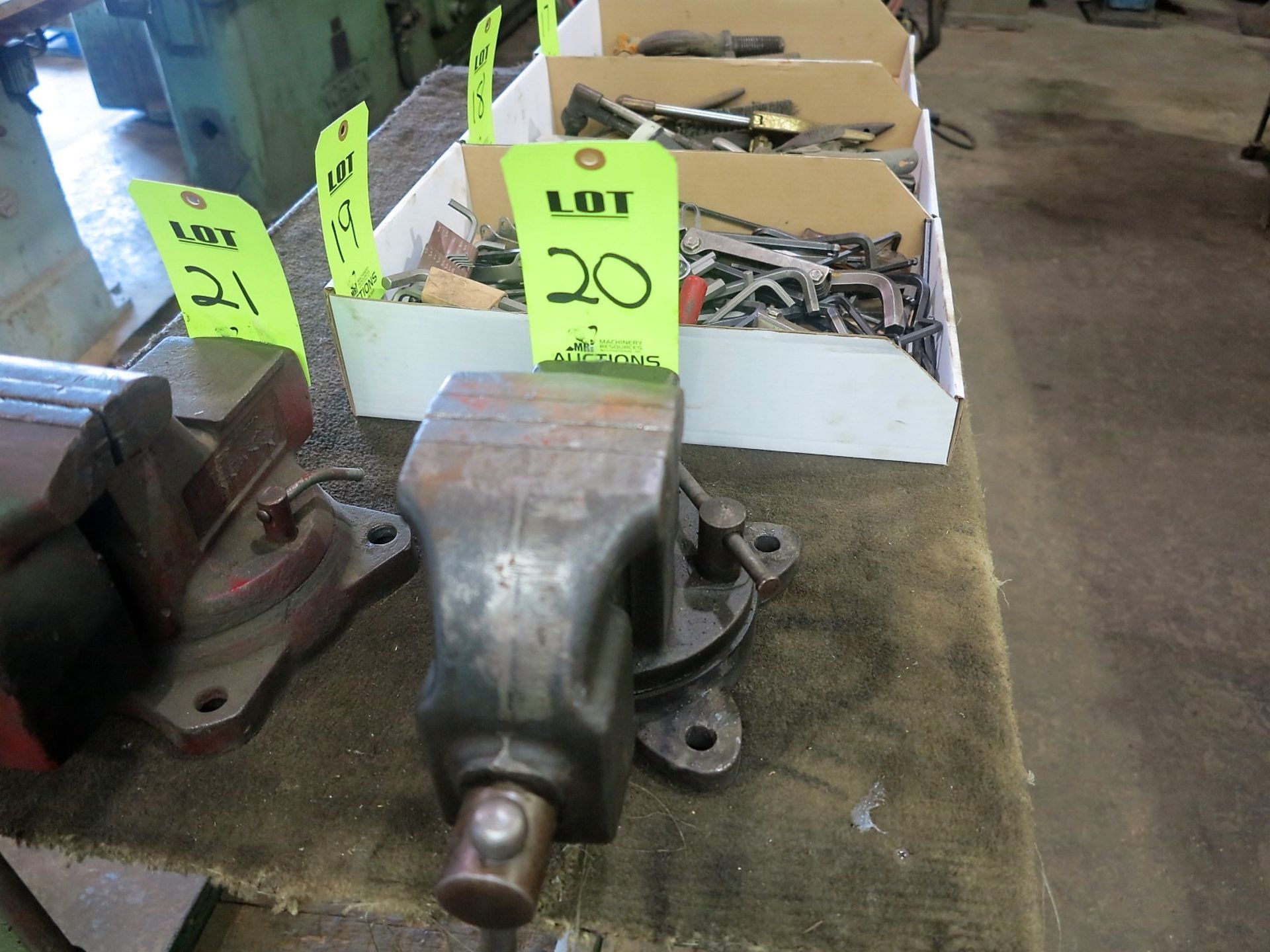 4" BENCH VISE