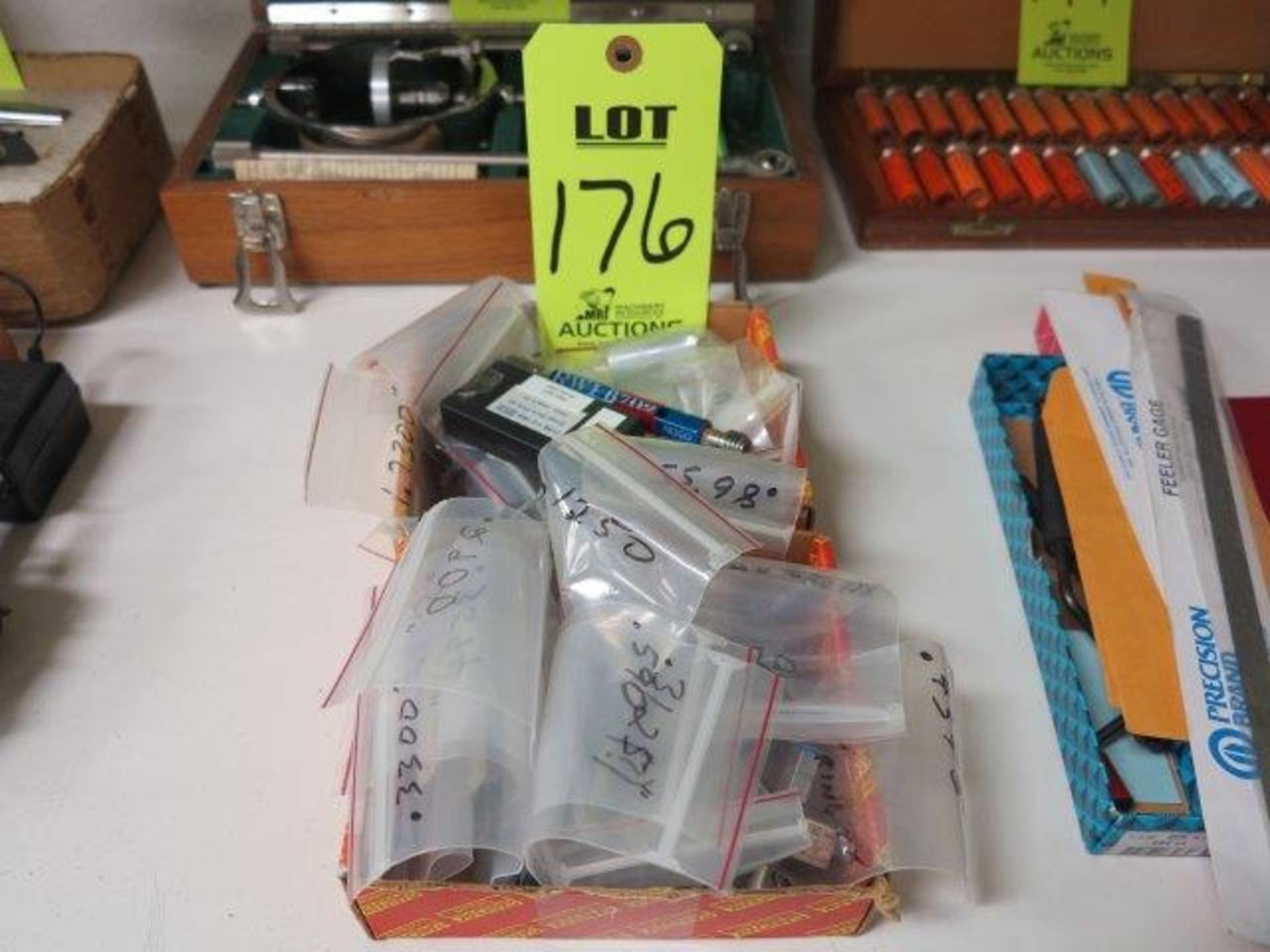 LOT OF GAGES, THREAD GAGES, RELATED ITEMS