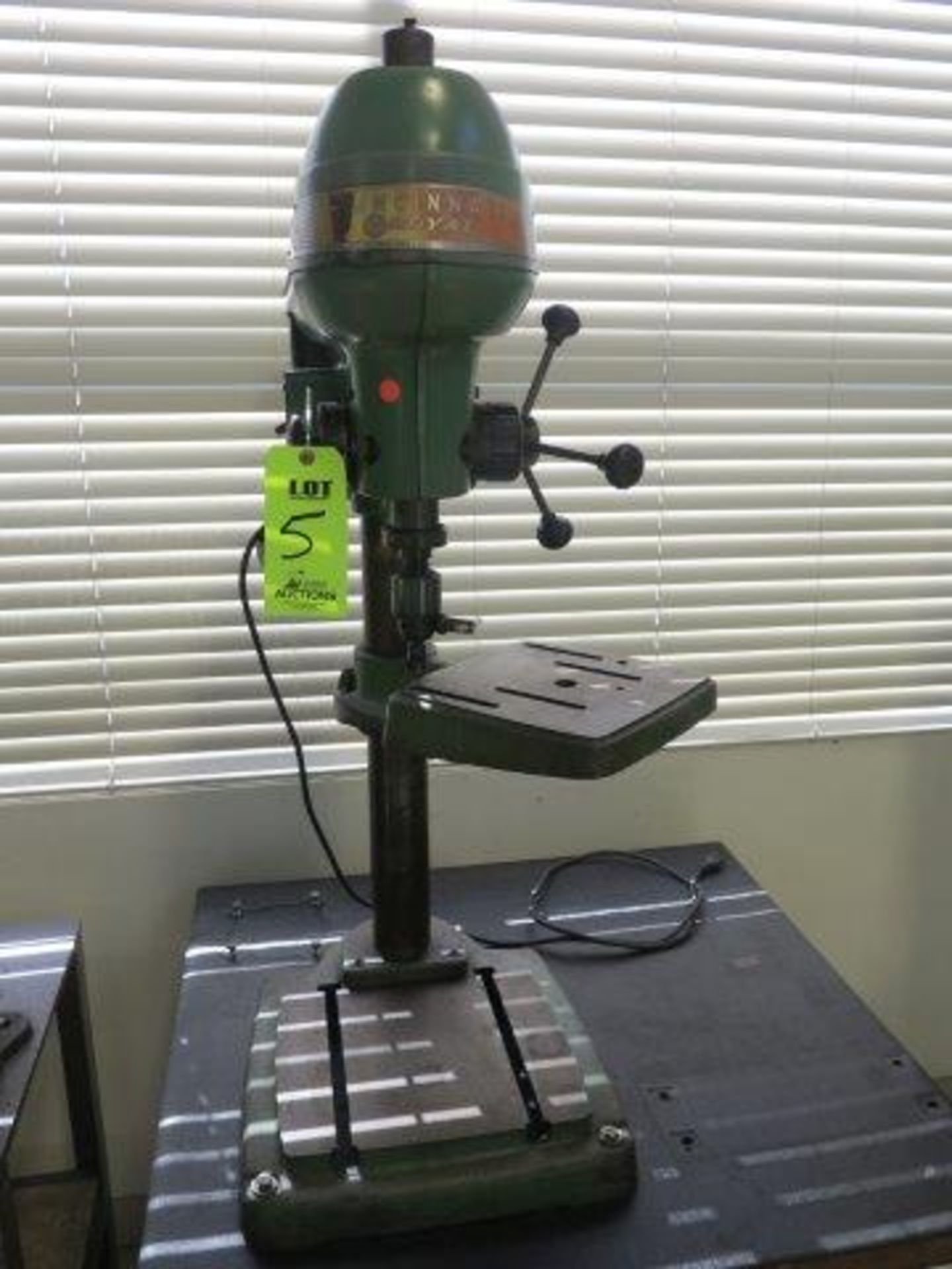 CINCINNATI 16 ROYAL, 5 SPEED DRILL PRESS