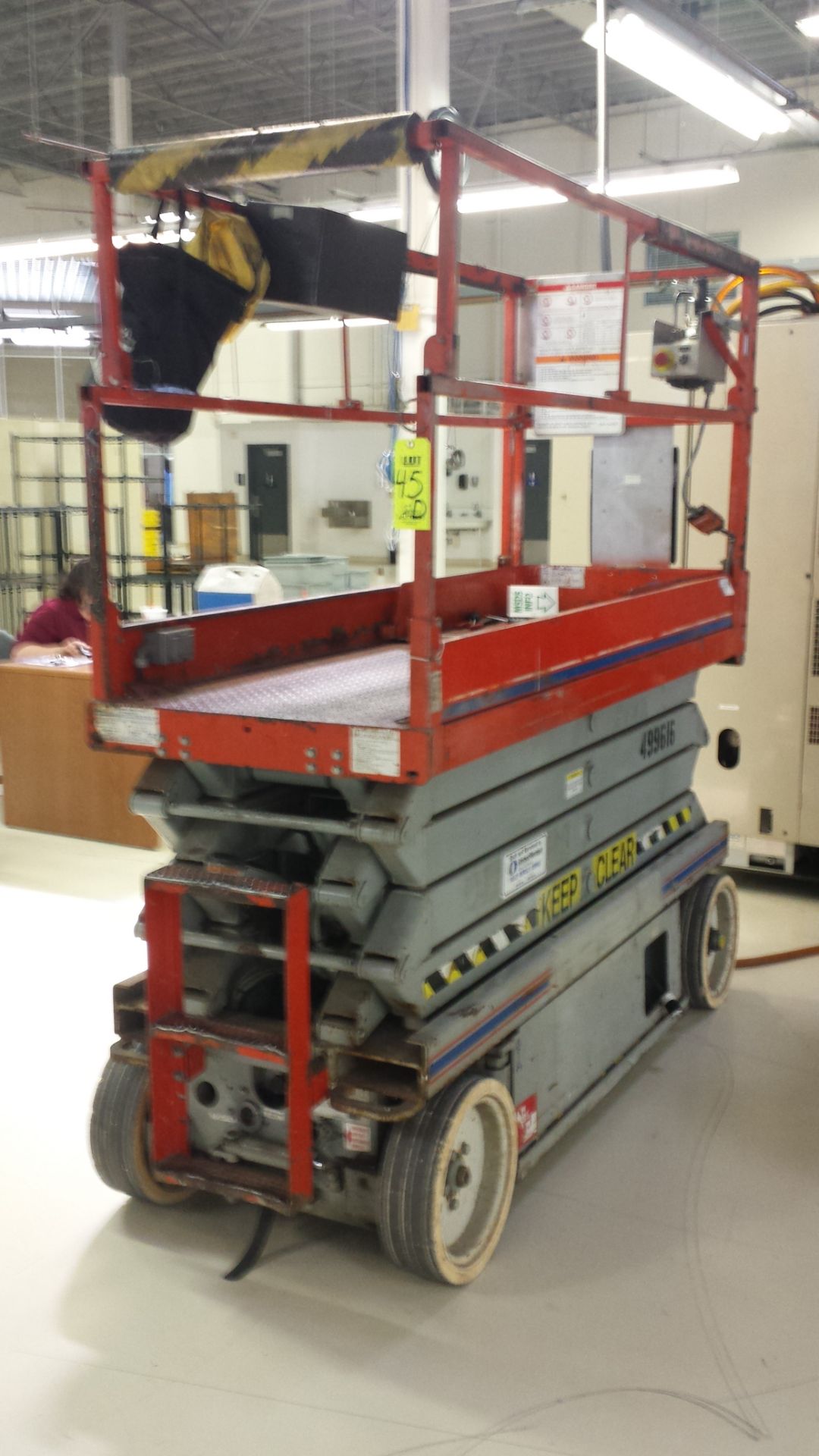 SKY JACKER SCISSOR LIFT, 2 PERSON, SAFETY HARDNESSES, S/N 270397