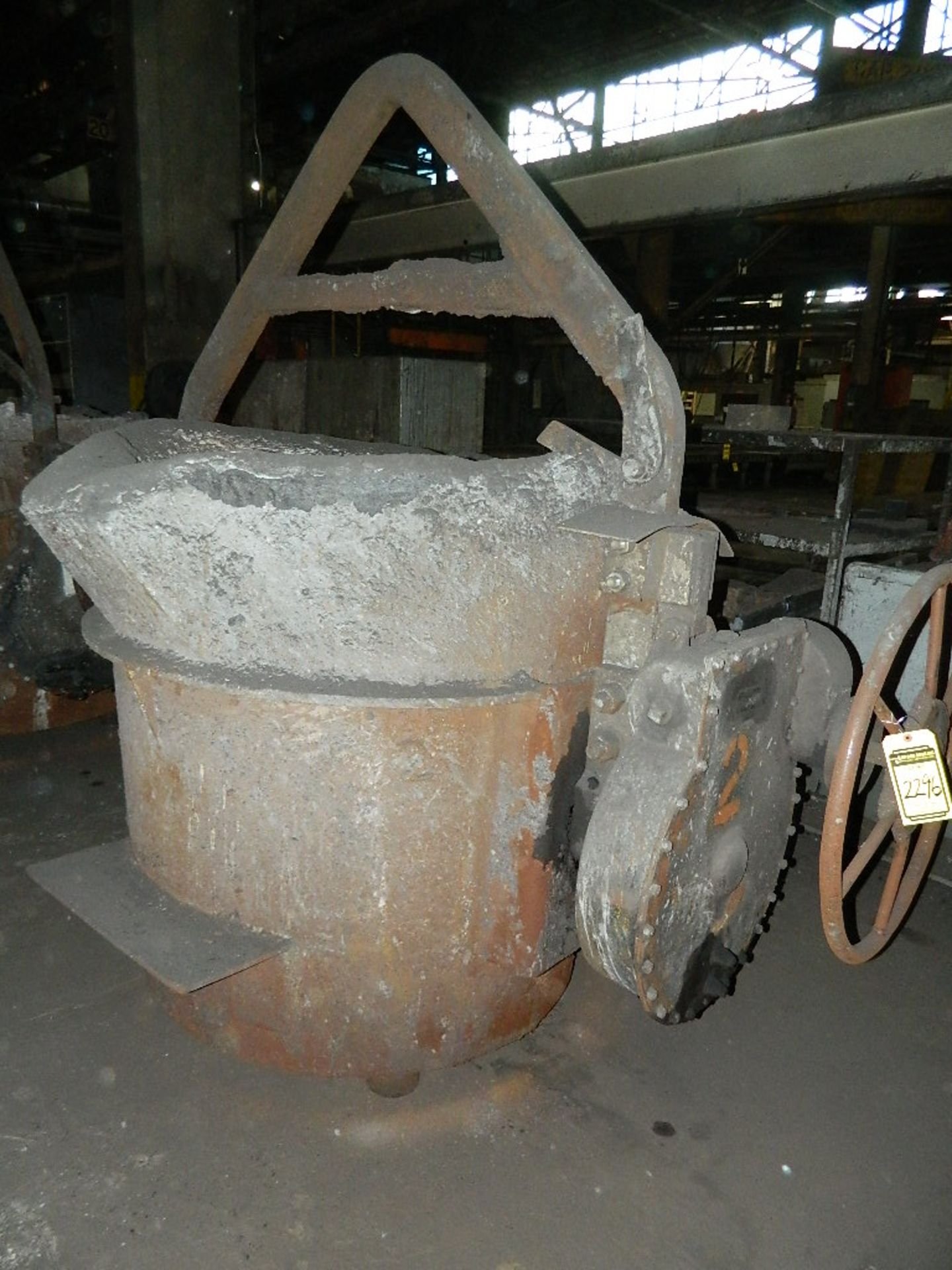 MOLTEN METAL TRANSFER LADLE