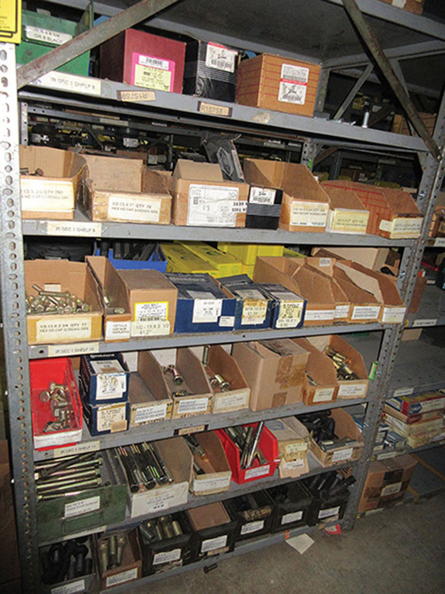 CONTENTS OF (1) SIDE, (4) SECTIONS OF SHELF UNIT: LARGE ASSORTMENT OF CAP SCREWS - ALL SIZES;