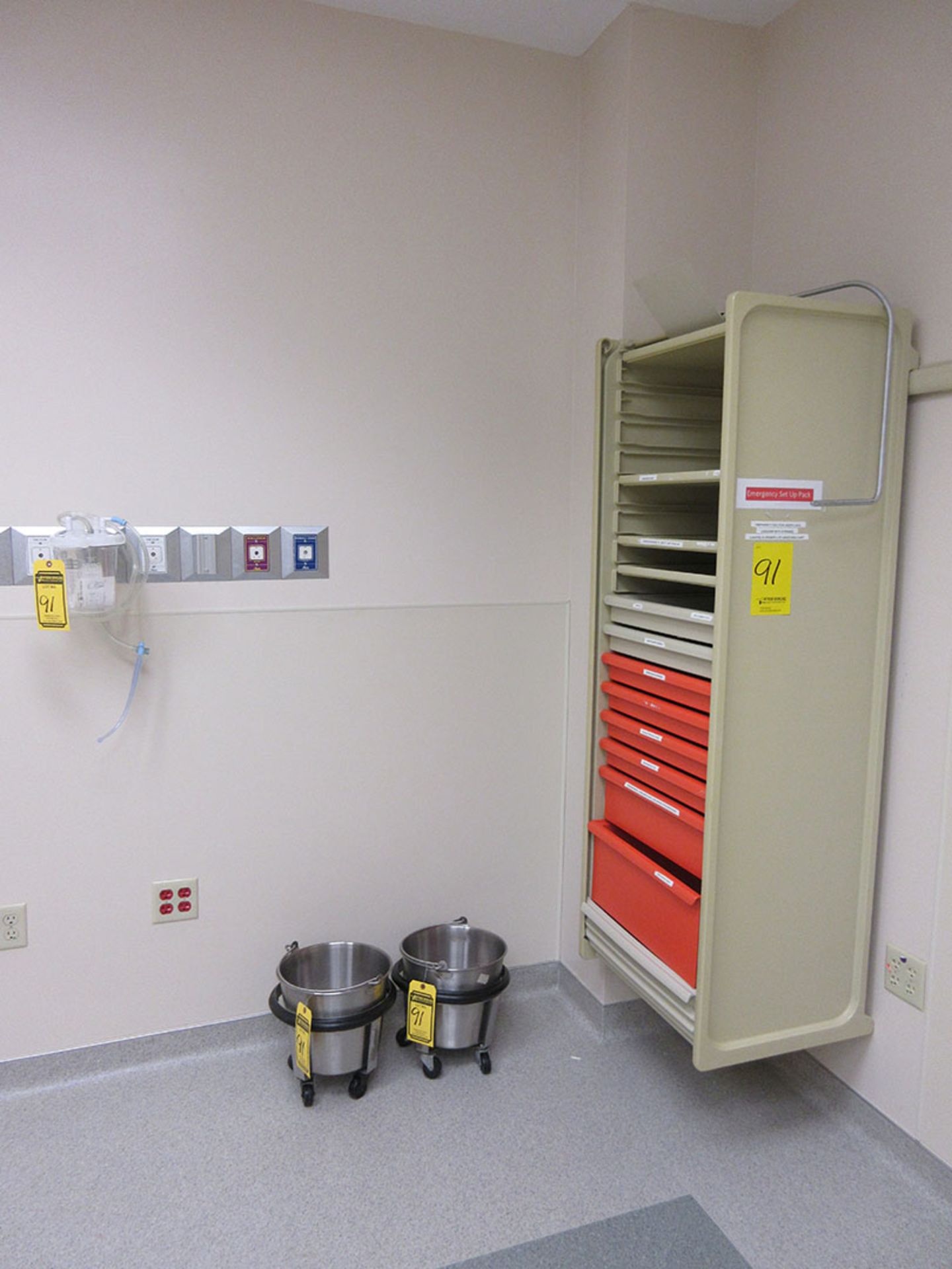 SUPPLY CABINET & SURGICAL BUCKETS