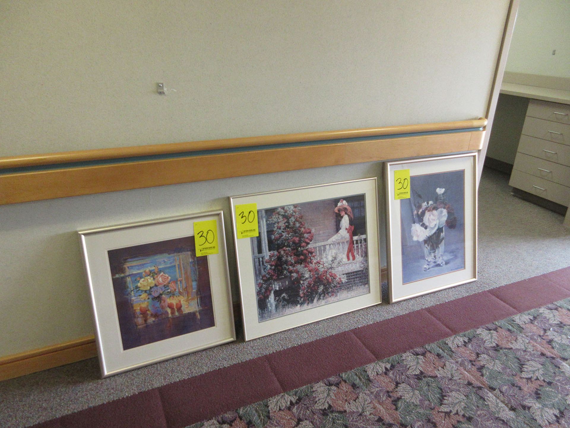 LARGE ASSORTMENT OF FRAMED PICTURES & MIRRORS - Image 2 of 3