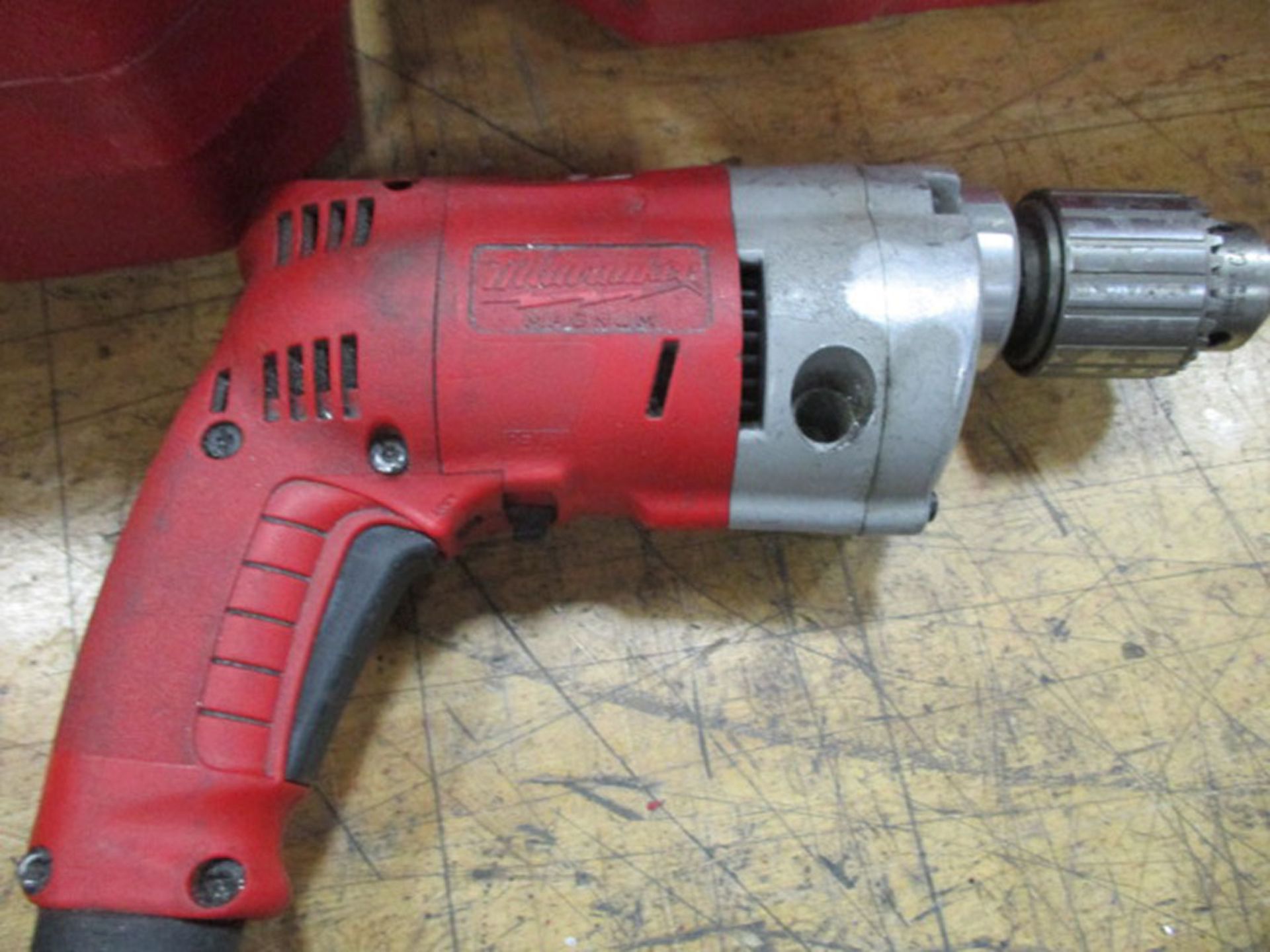 MILWAUKEE 1/2 IN. ELECTRIC DRILL