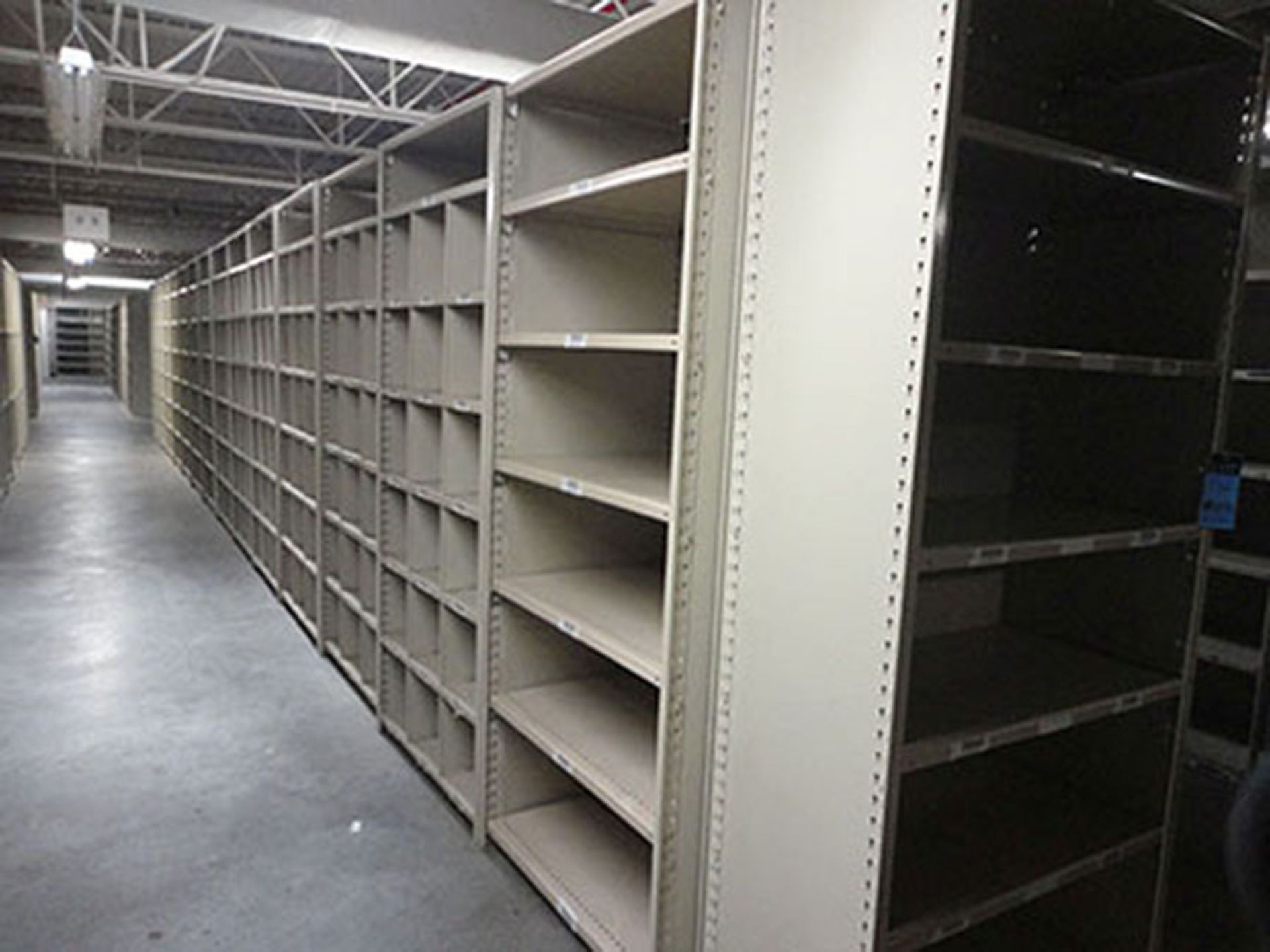 (29) SECTIONS 24'' X 36'' X 84'' HIGH LYON CLIP STYLE STEEL SHELVING - Image 5 of 5