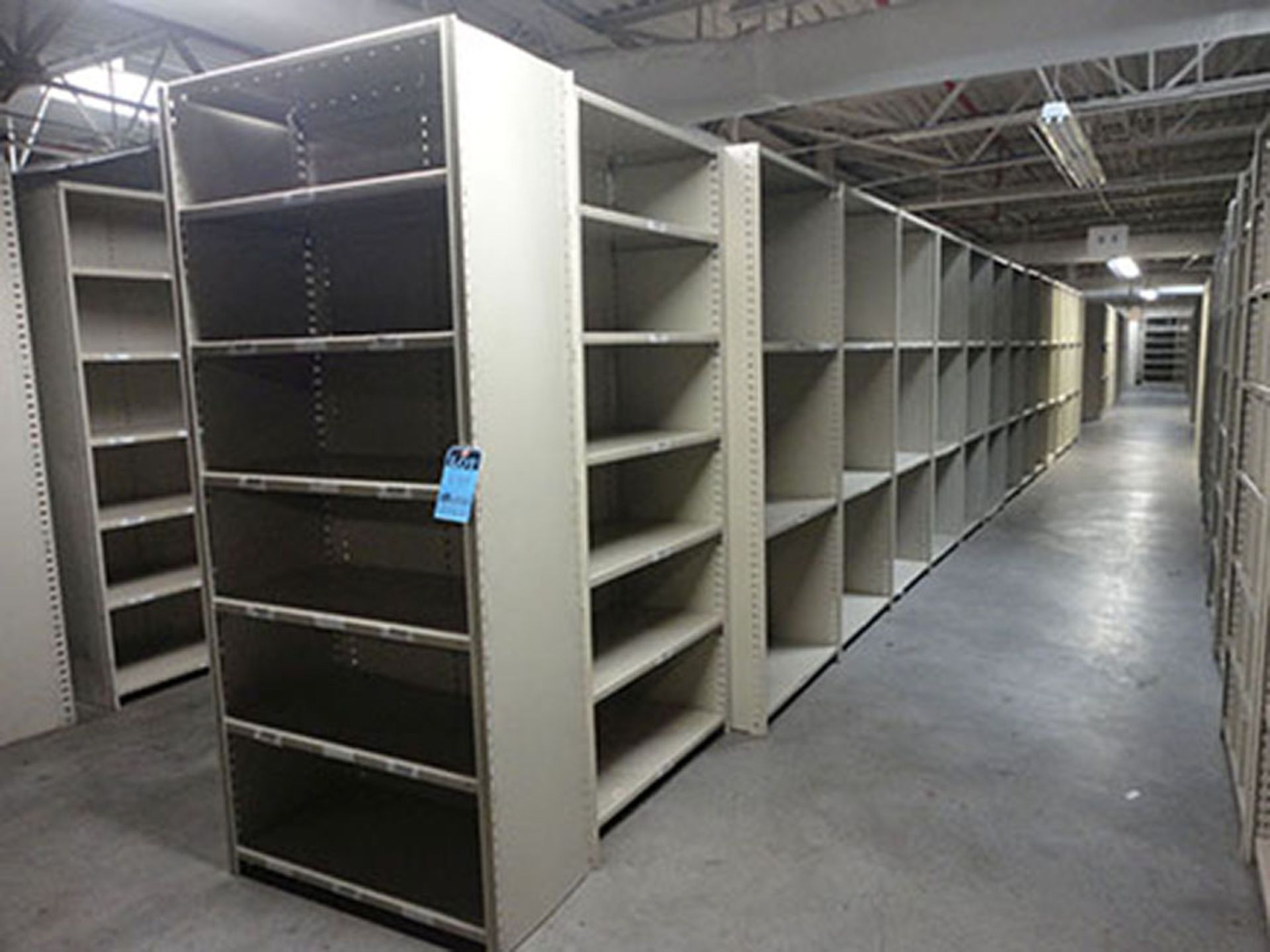 (29) SECTIONS 18''-24'' X 36'' X 84'' HIGH LYON CLIP STYLE STEEL SHELVING - Image 3 of 4