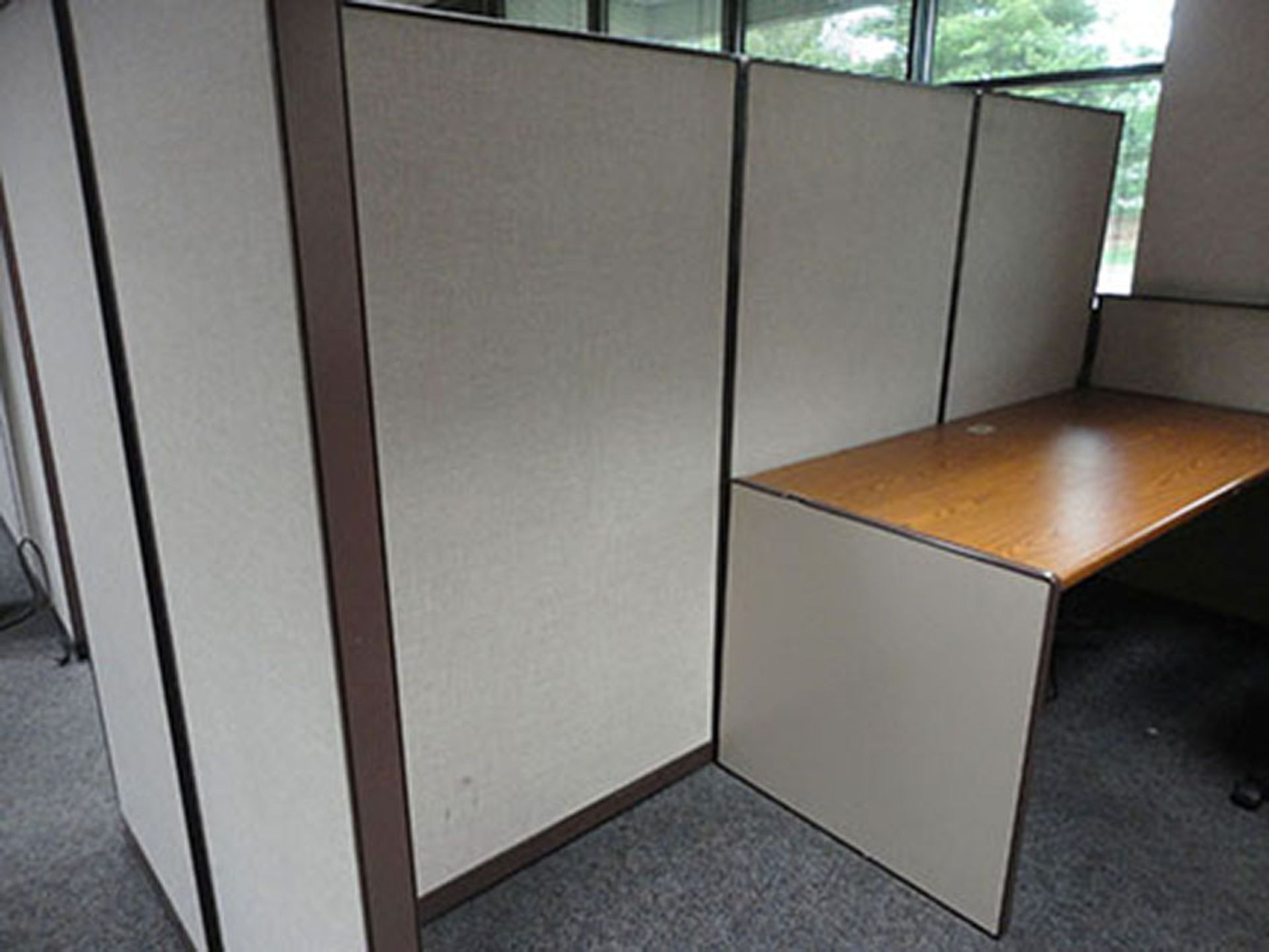 MODULAR OFFICE SYSTEM - Image 6 of 7