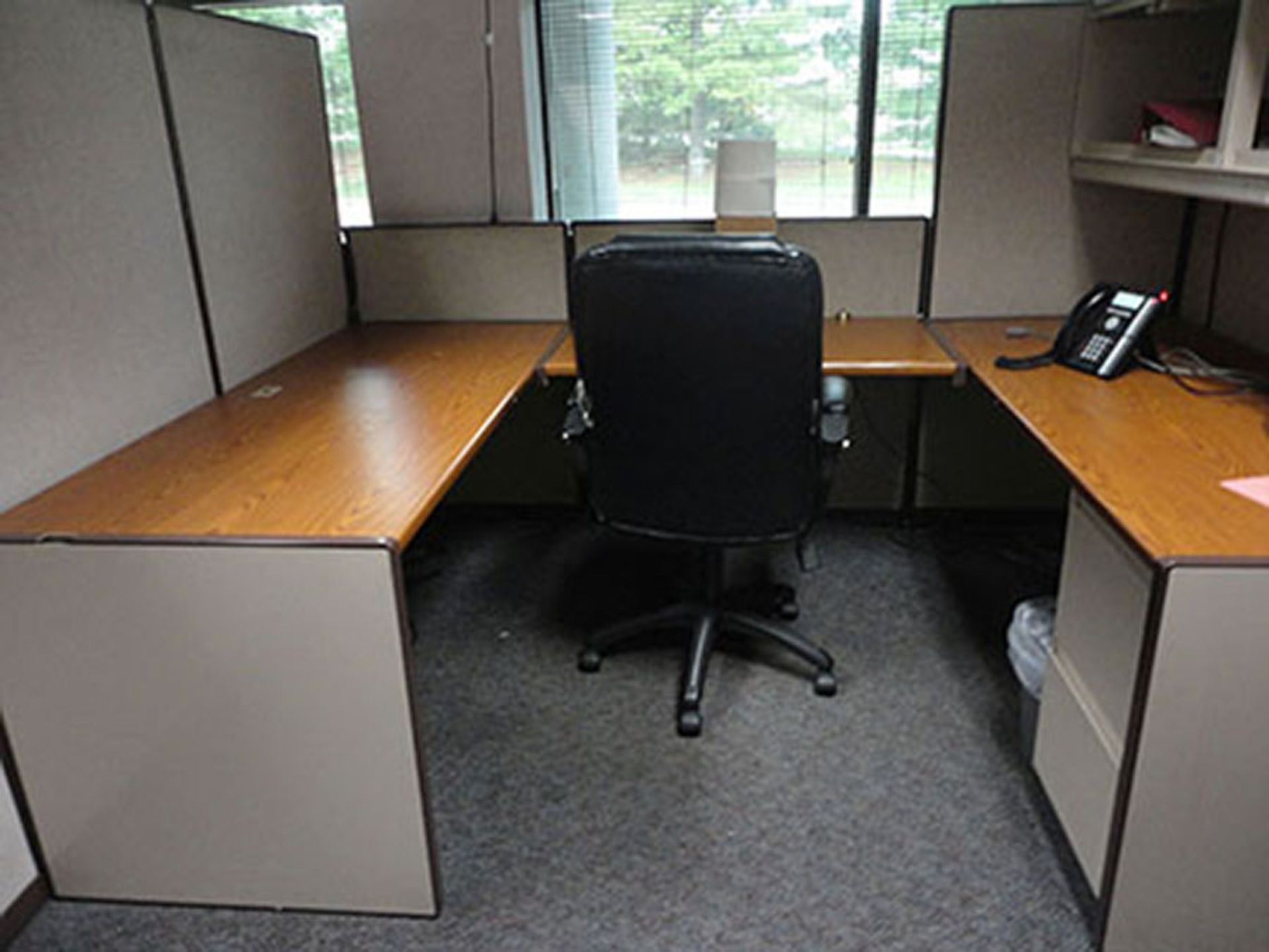 MODULAR OFFICE SYSTEM - Image 5 of 7
