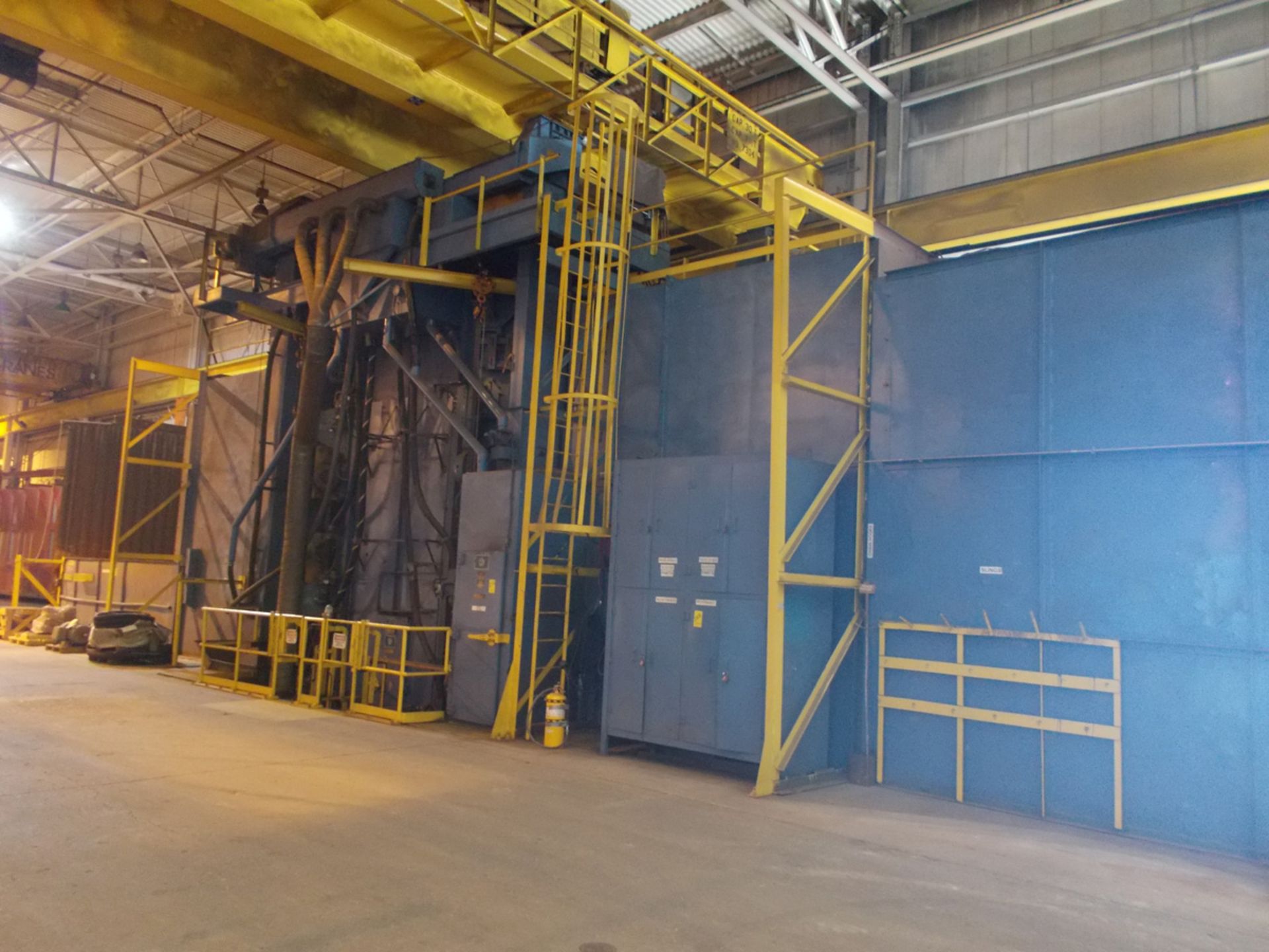 CARBORUNDUM PANGBORN PE5-1635 VERTICAL PLATE BLAST CLEANSER; 12' W X 16' H OPENING, (16) SHOT - Image 2 of 11