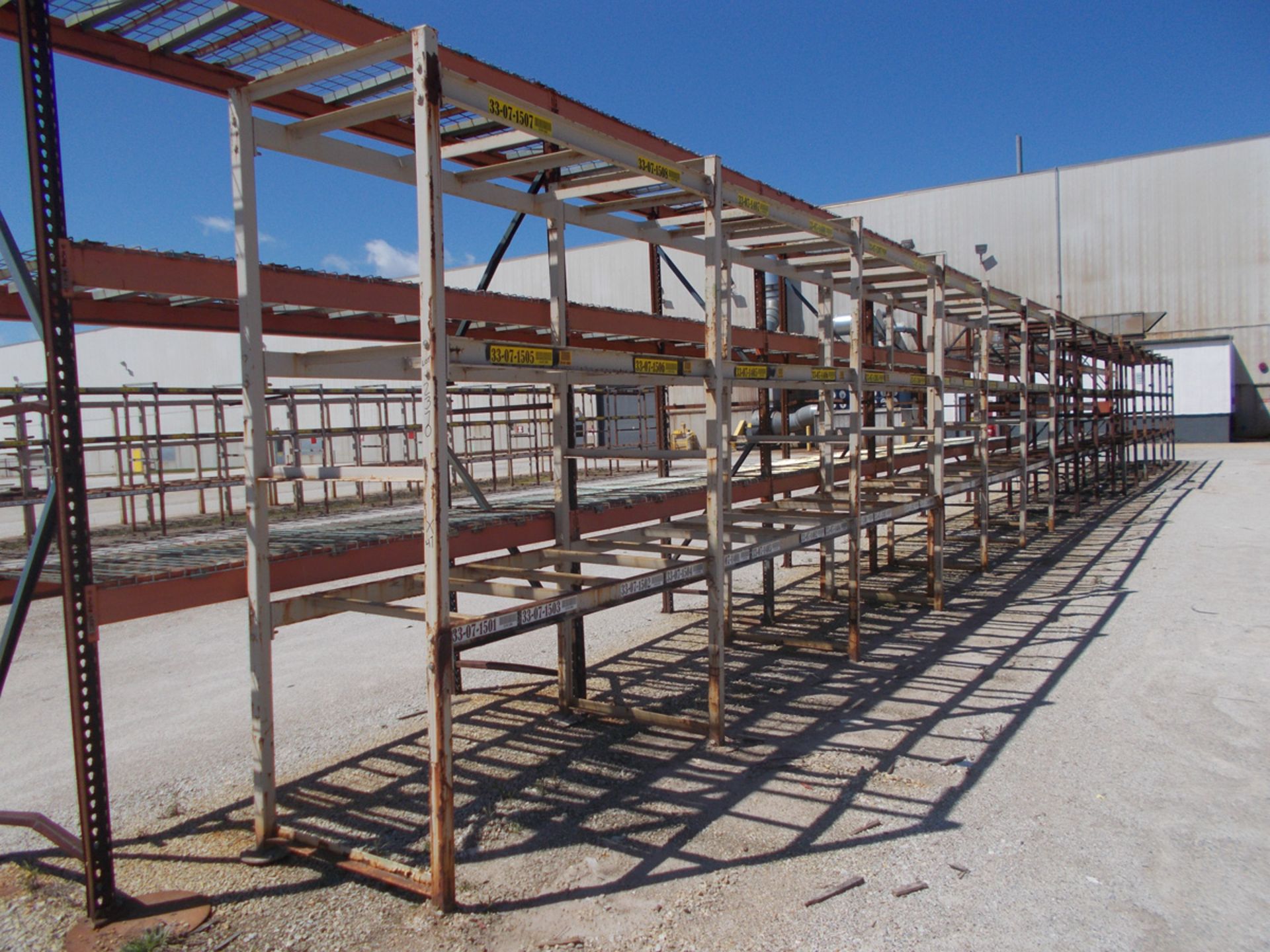 PALLET RACKS (X47) - Image 2 of 3