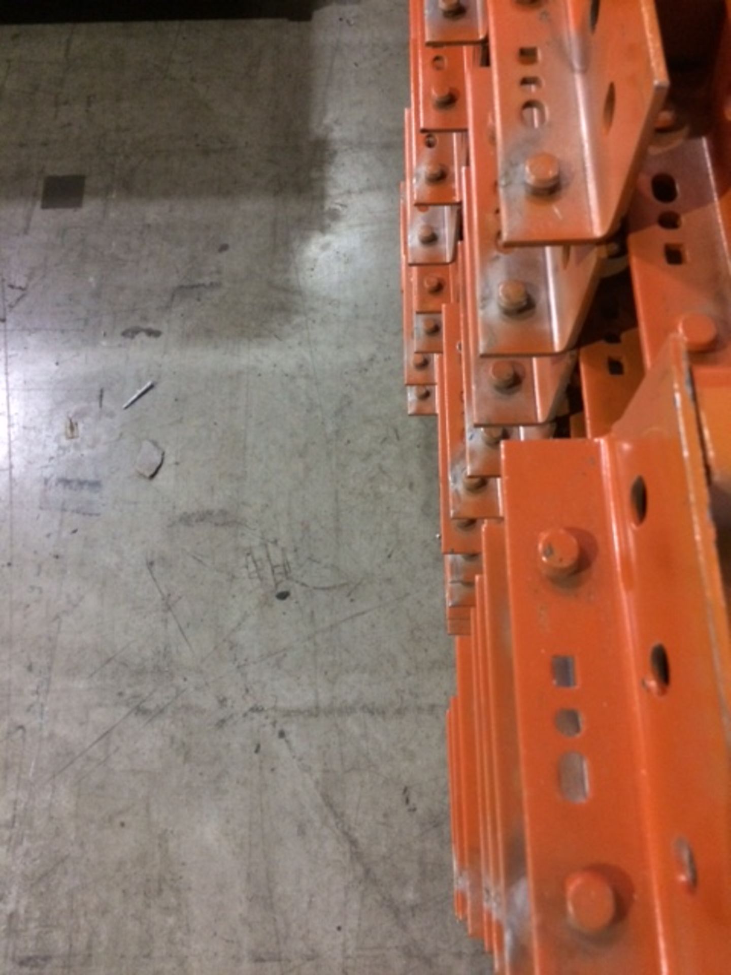 BEAMS: TEARDROP PALLET RACK: 120'' X 2.5'' ORANGE (X400) - Image 3 of 3