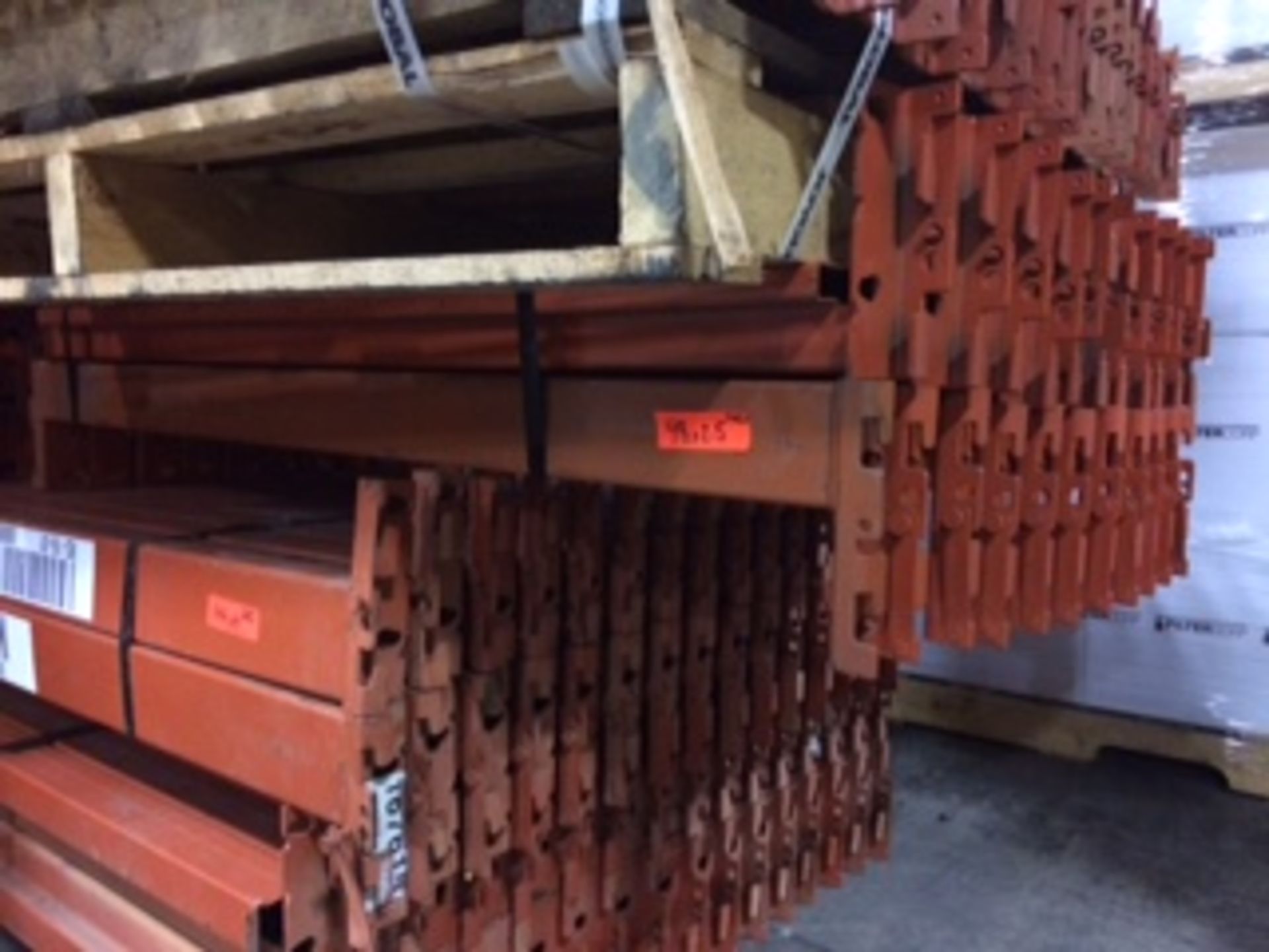 BEAMS: RIDG-U-RAK PALLET RACK: 42'' X 2.5'' ORANGE (X36) - Image 2 of 2