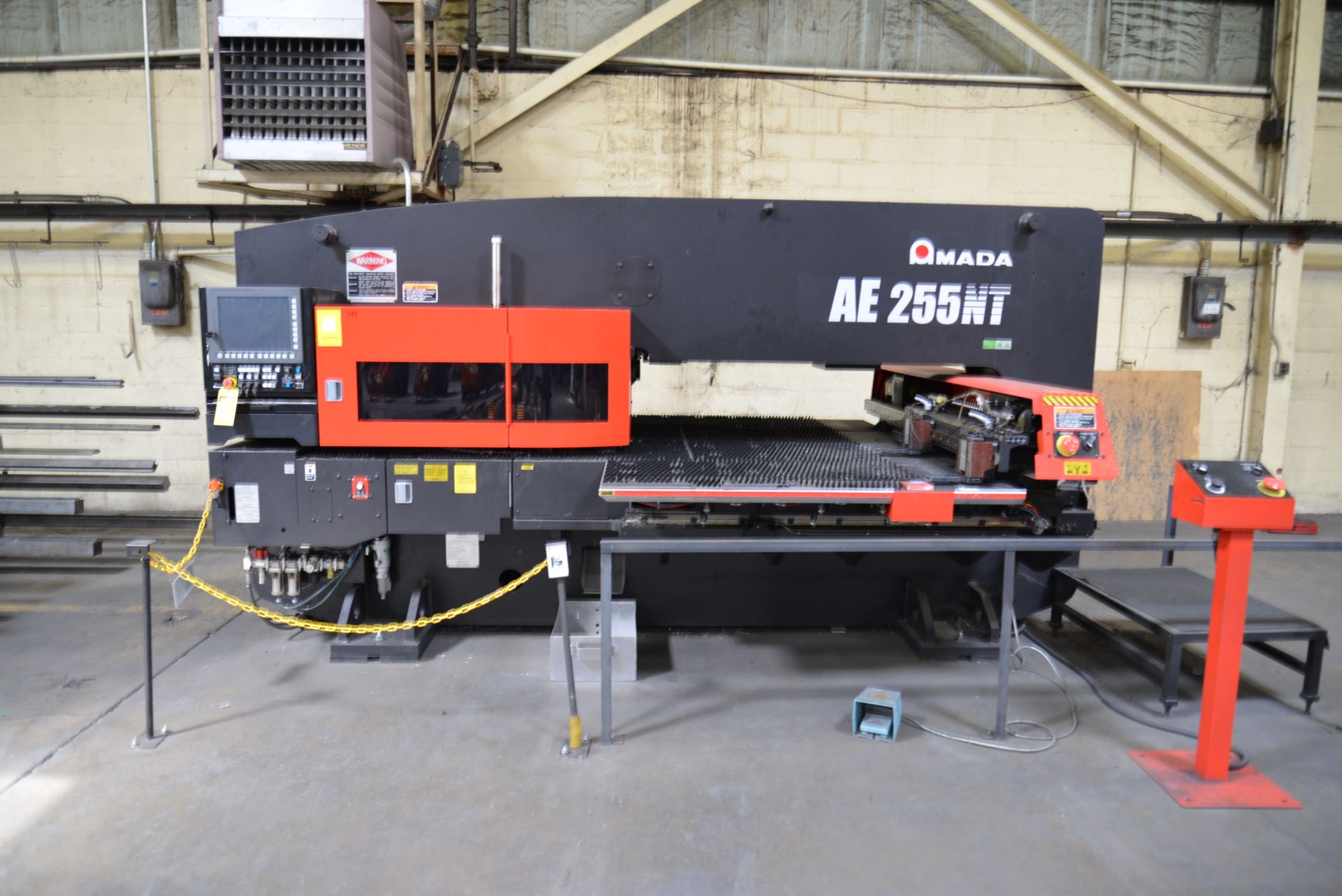2013 AMADA AE255NT TURRET PUNCH; CAP/FORCE 200 KN, 45 TURRET STATIONS, POWER REQUIREMENT 19 KVA, - Image 2 of 4