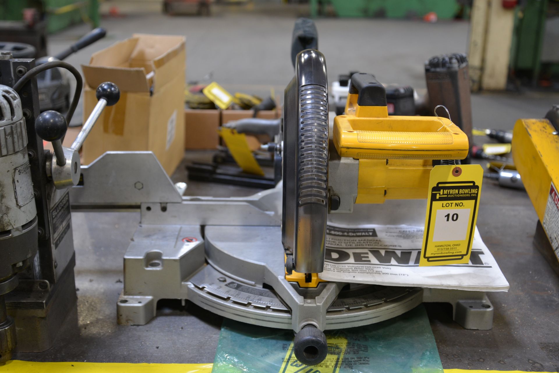 DEWALT 12'' COMPOUND MITER SAW; MODEL DW705, S/N 48692