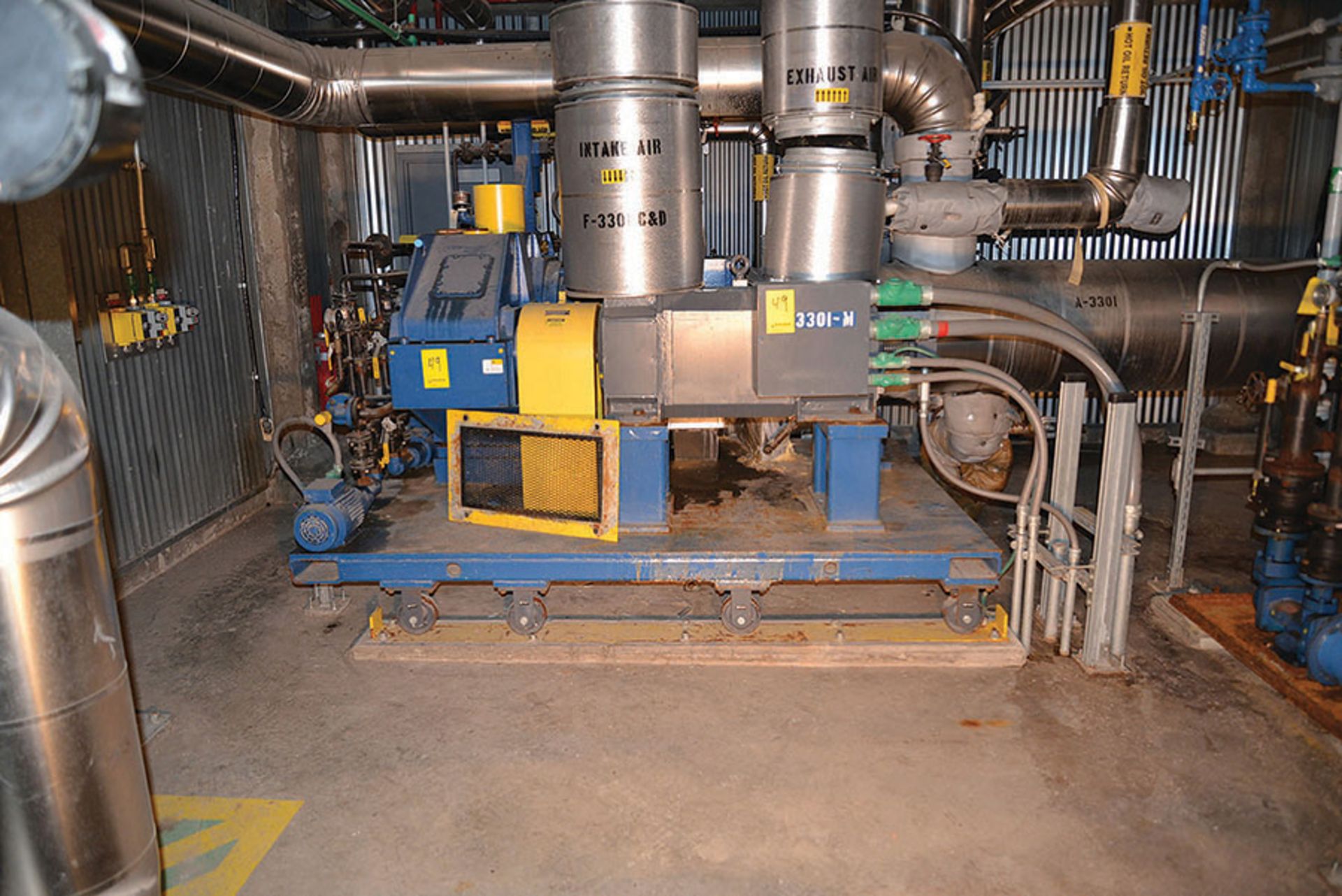 BULK BID OF LOTS 49 & 49A--NFM 12" SINGLE SCREW EXTRUDER•ALLEN-BRADLEY POWERFLEX CABINET, M/N 700S - Image 5 of 30