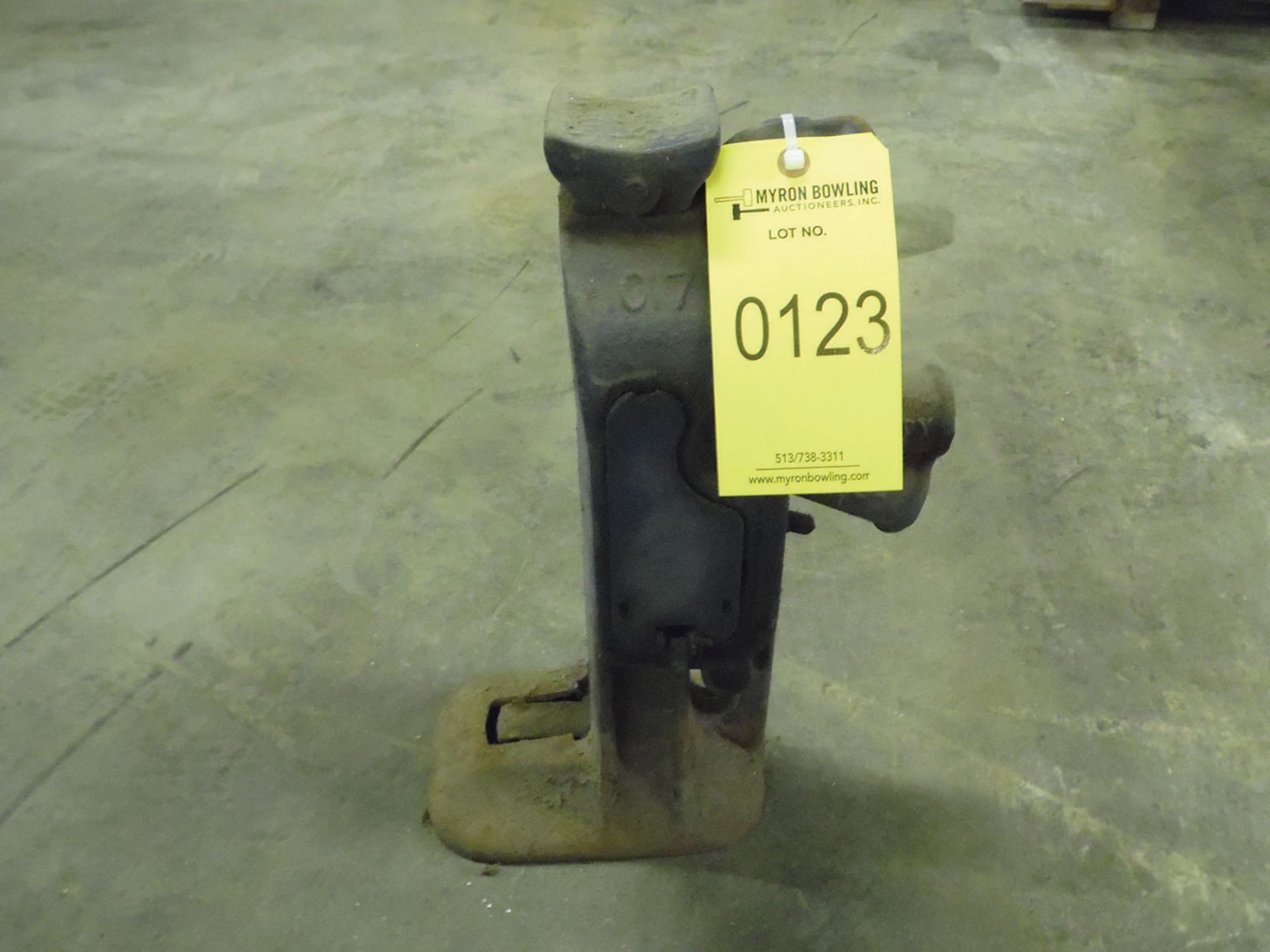 5-TON TOE JACK