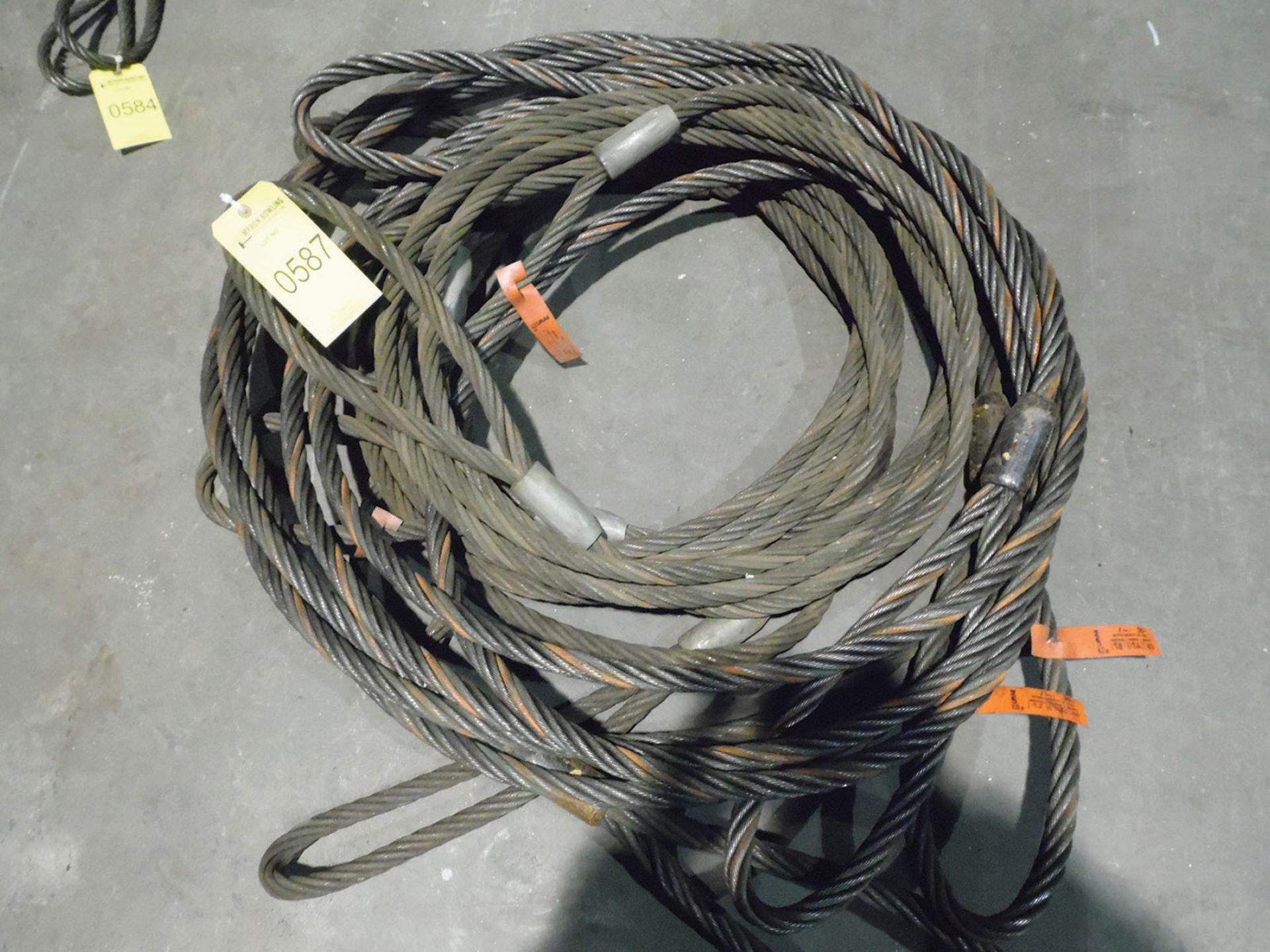 CABLE SLINGS 30' 23-TON
